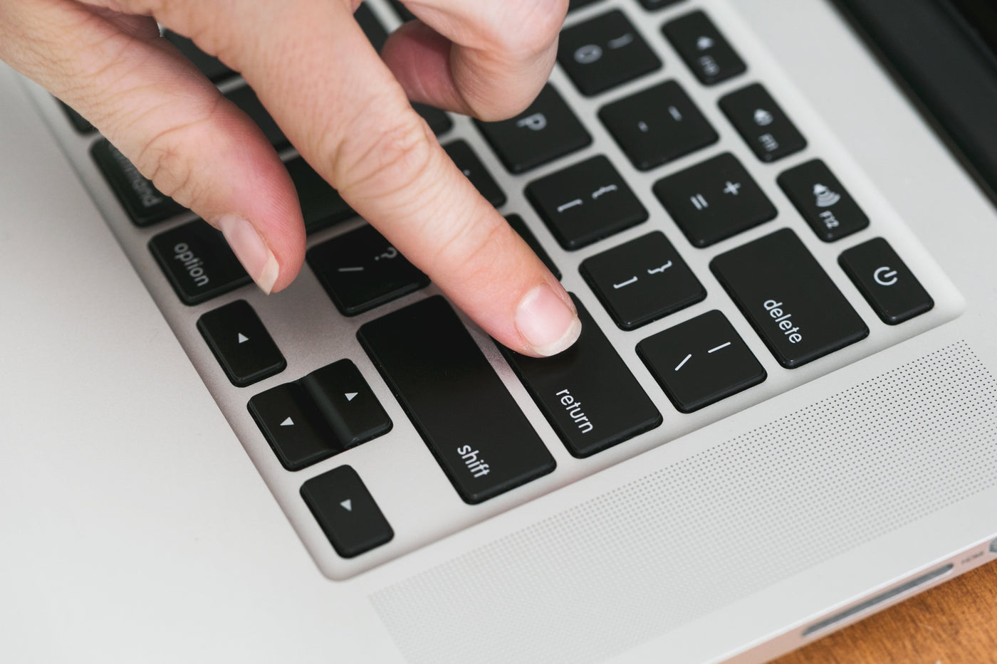Things You Need To Know About The MacBook Pro Keyboard - Switching From Windows To Mac