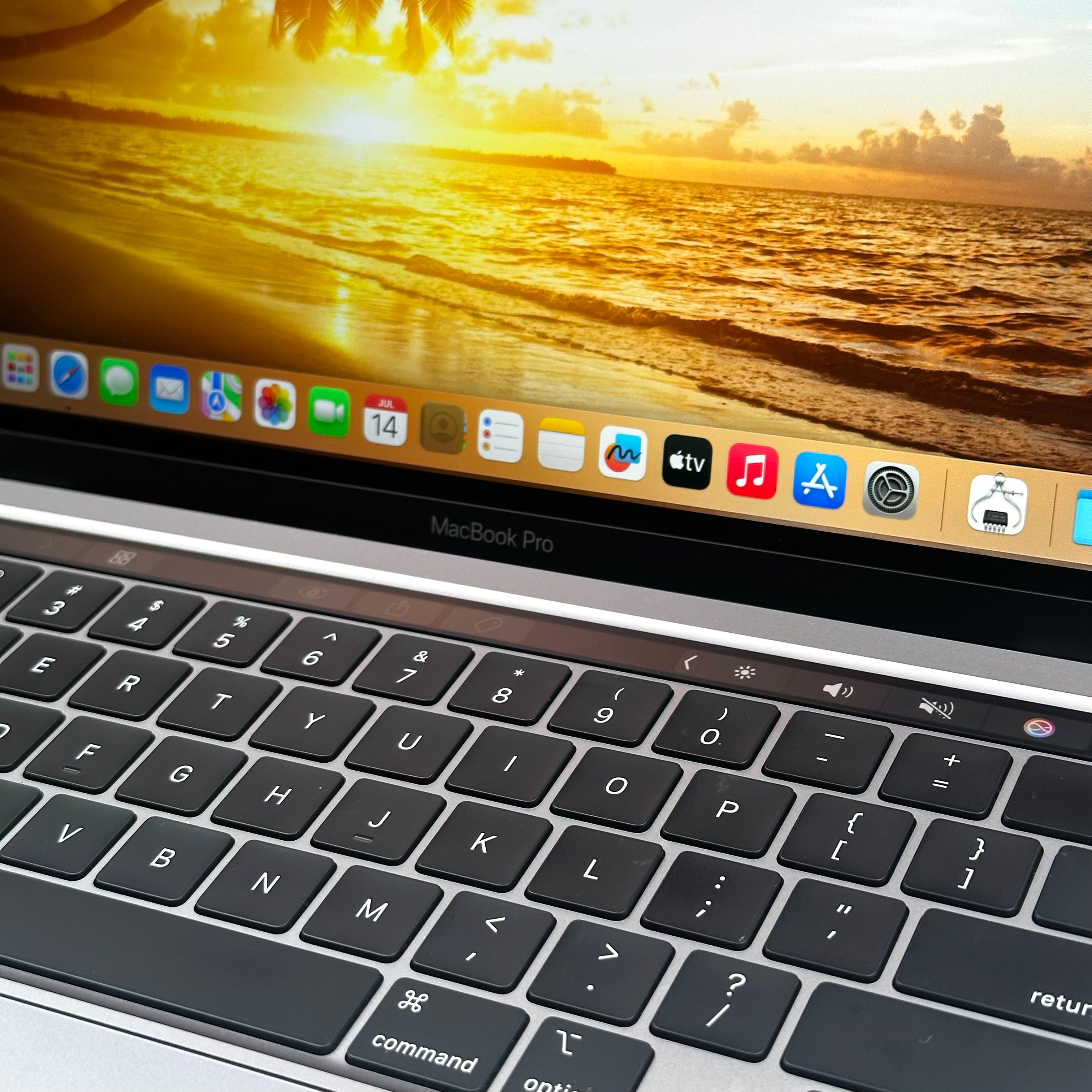 Custom Build 2020 Apple MacBook Pro 13-inch M1 8-Core CPU, 8-Core GPU (Touch Bar, 16GB Unified RAM, 256GB SSD, Space Gray) - Pre Owned / 3 Month Warranty - Mac Shack