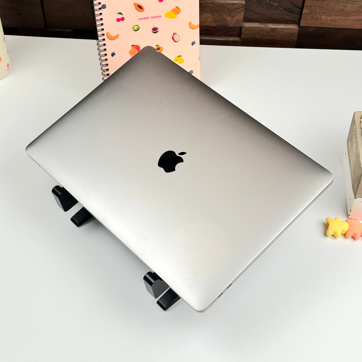 2019 Apple MacBook Pro 15-inch 2.6GHz 6-Core i7 (Touch Bar, 16GB RAM, 256GB SSD, Space Gray) - Pre Owned / 3 Month Warranty - Mac Shack