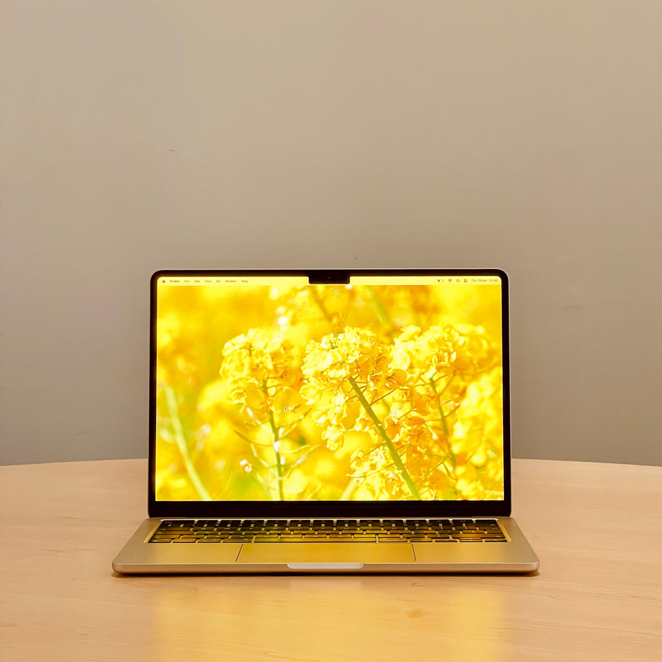 2022 Apple MacBook Air 13-inch M2 8-Core CPU, 8-Core GPU (8GB Unified RAM, 256GB, Starlight) - Demo / 3 Month Warranty - Mac Shack