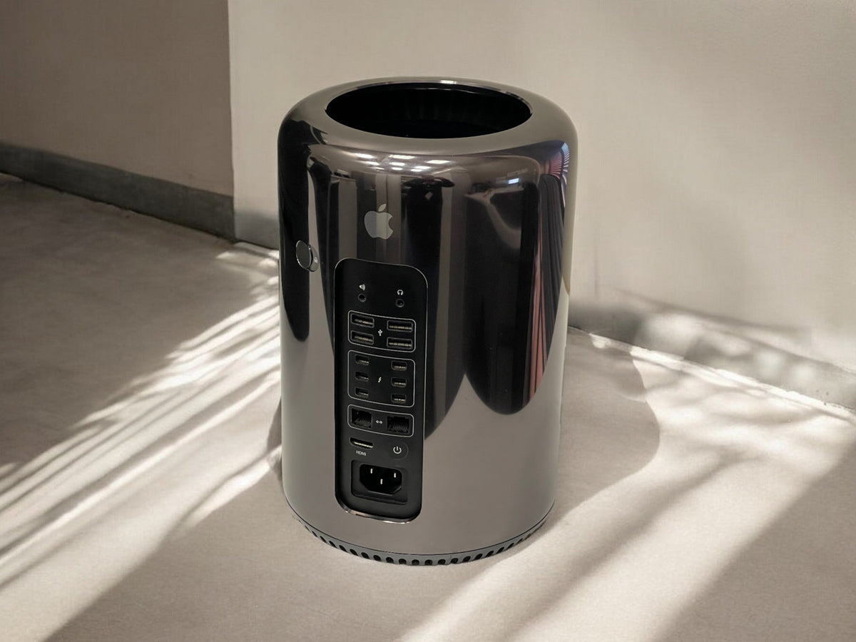 Apple Mac Pro 3.7GHz Quad-Core Intel Xeon E5 (24GB RAM, 256GB SSD, Space Gray) - Pre Owned / 3 Month Warranty - Mac Shack
