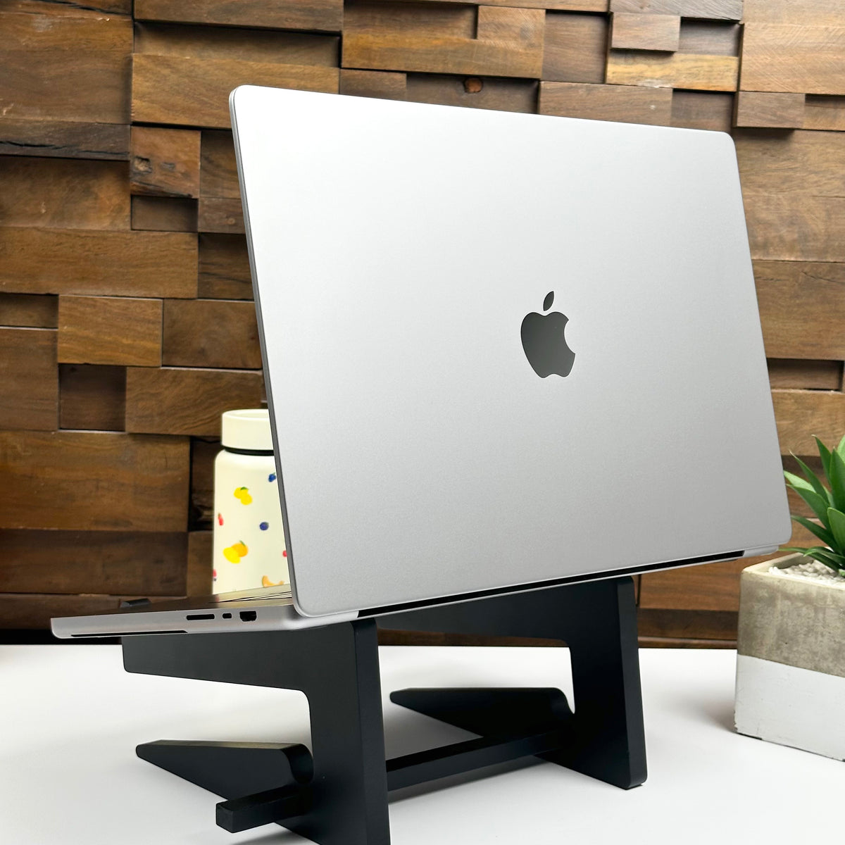 Custom Build 2023 Apple MacBook Pro 16-Inch M2 Max 12-Core CPU, 30-Core GPU (64GB Unified RAM, 1TB SSD, Space Gray) - Pre Owned / 3 Month Warranty - Mac Shack
