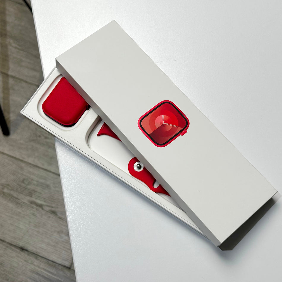 Apple Watch Series 9 45mm Red Aluminium Cellular (2023) - Pre-Owned