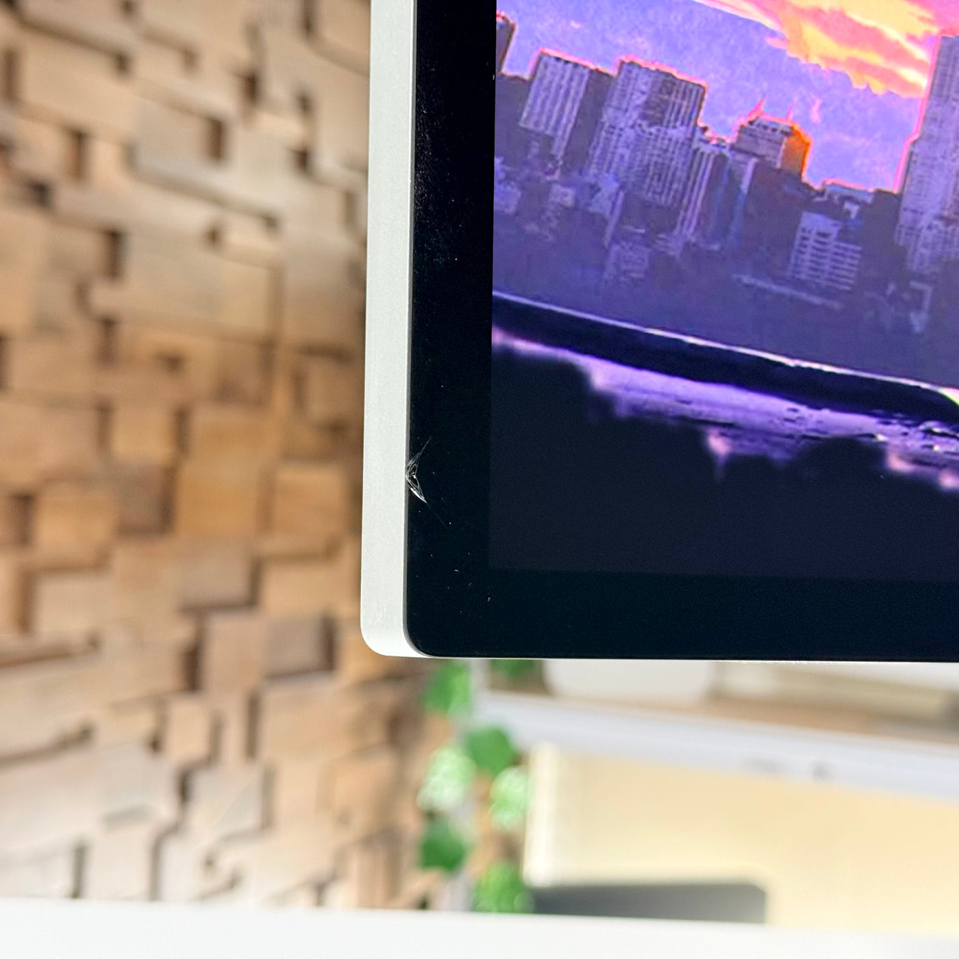 Apple Studio Display 27" Tilt-Adjustable Stand, Standard Glass (2022) – pre-owned, view 3
