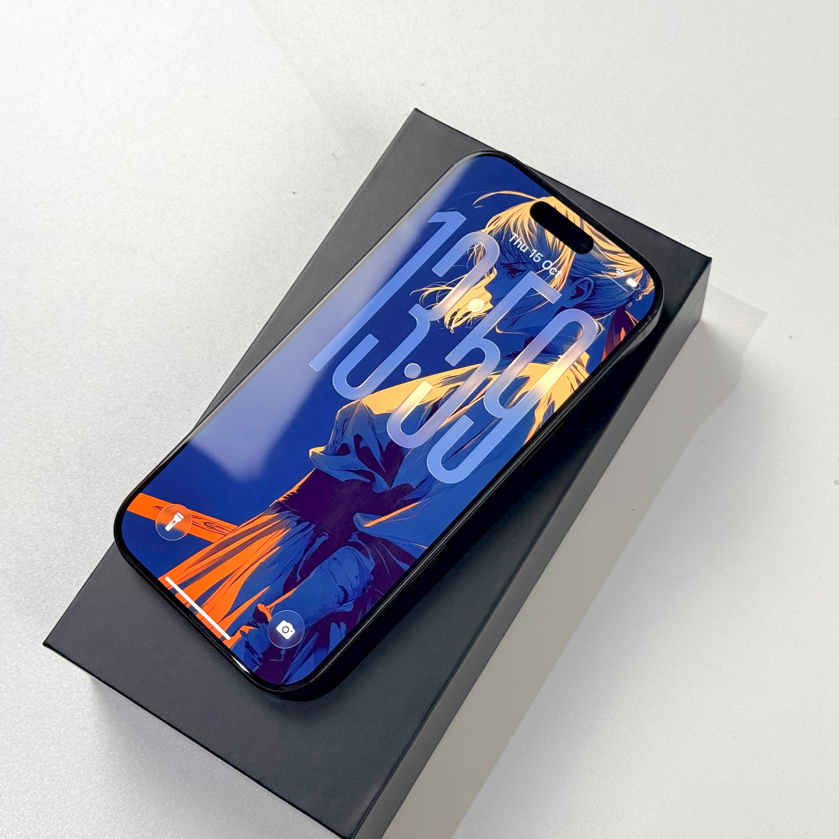 Black Titanium iPhone 16 Pro front screen in box, pre-owned Select condition