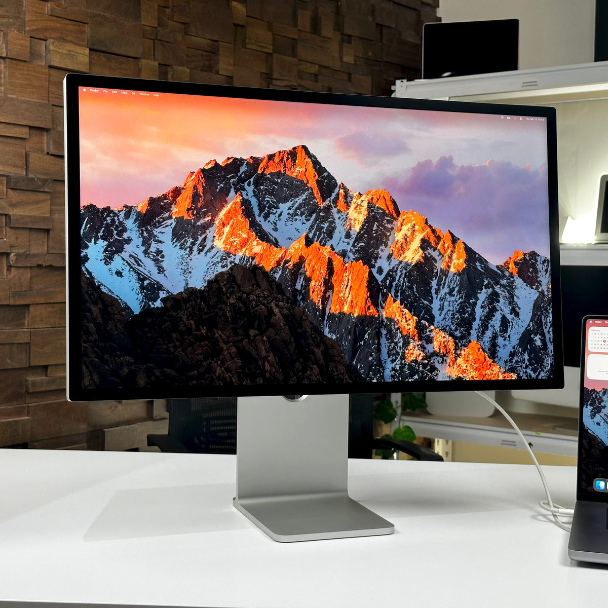 Apple Studio Display 27-inch Nano-Texture Glass Tilt & Height Adjustable Stand - Pre-Owned - Mac Shack