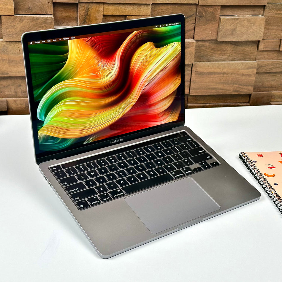 Custom Build 2020 Apple MacBook Pro 13-inch M1 8-Core CPU, 8-Core GPU (Touch Bar, 16GB Unified RAM, 256GB SSD, Space Gray) - Pre Owned / 3 Month Warranty