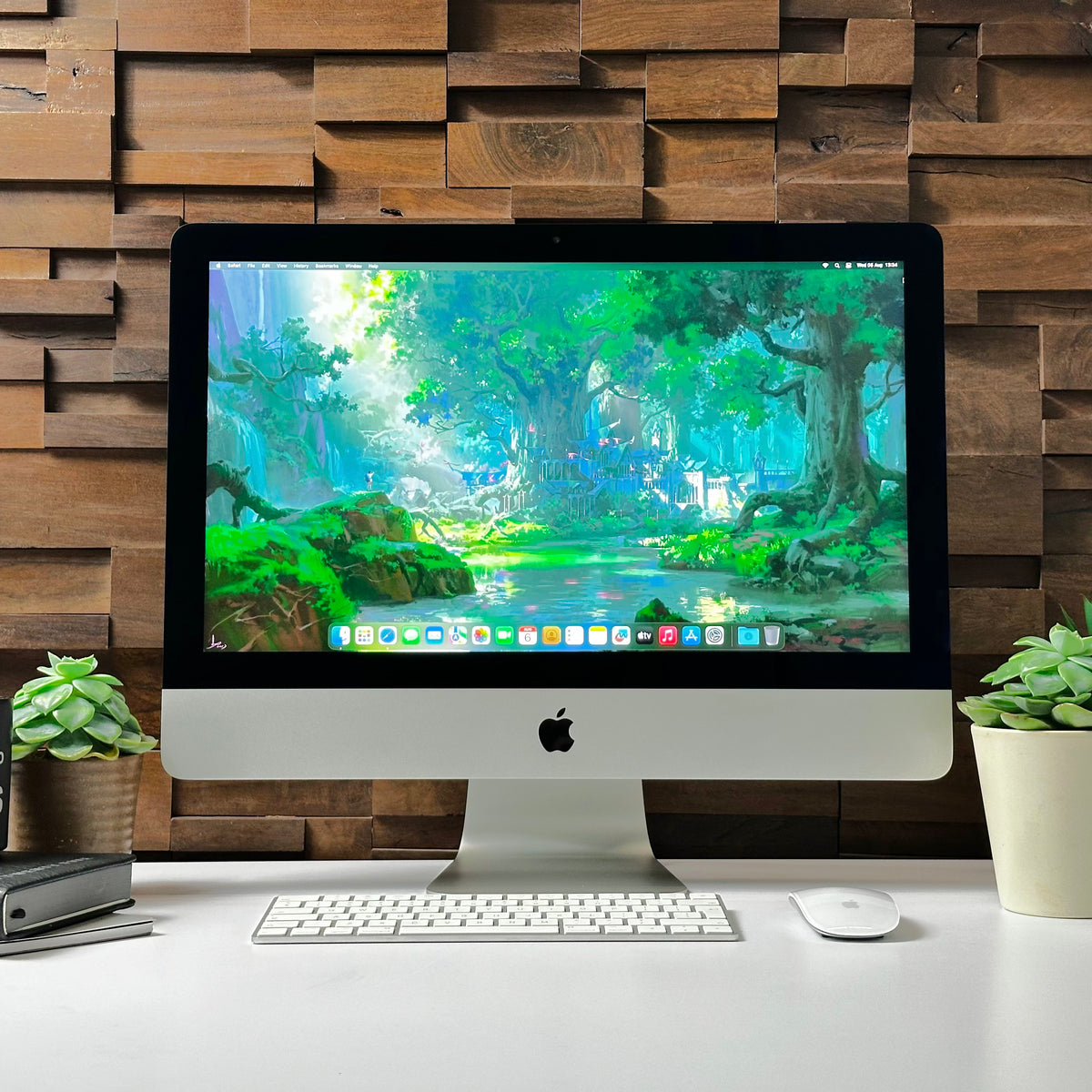 Apple iMac 21-inch 3.0GHz Quad-Core i5 (4K Retina, 8GB RAM, 1TB Fusion, Silver) - Pre Owned / 3 Month Warranty - Mac Shack