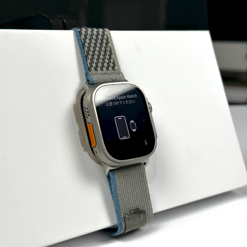 Apple Watch Ultra 49mm Titanium Cellular (2022) - Pre-Owned