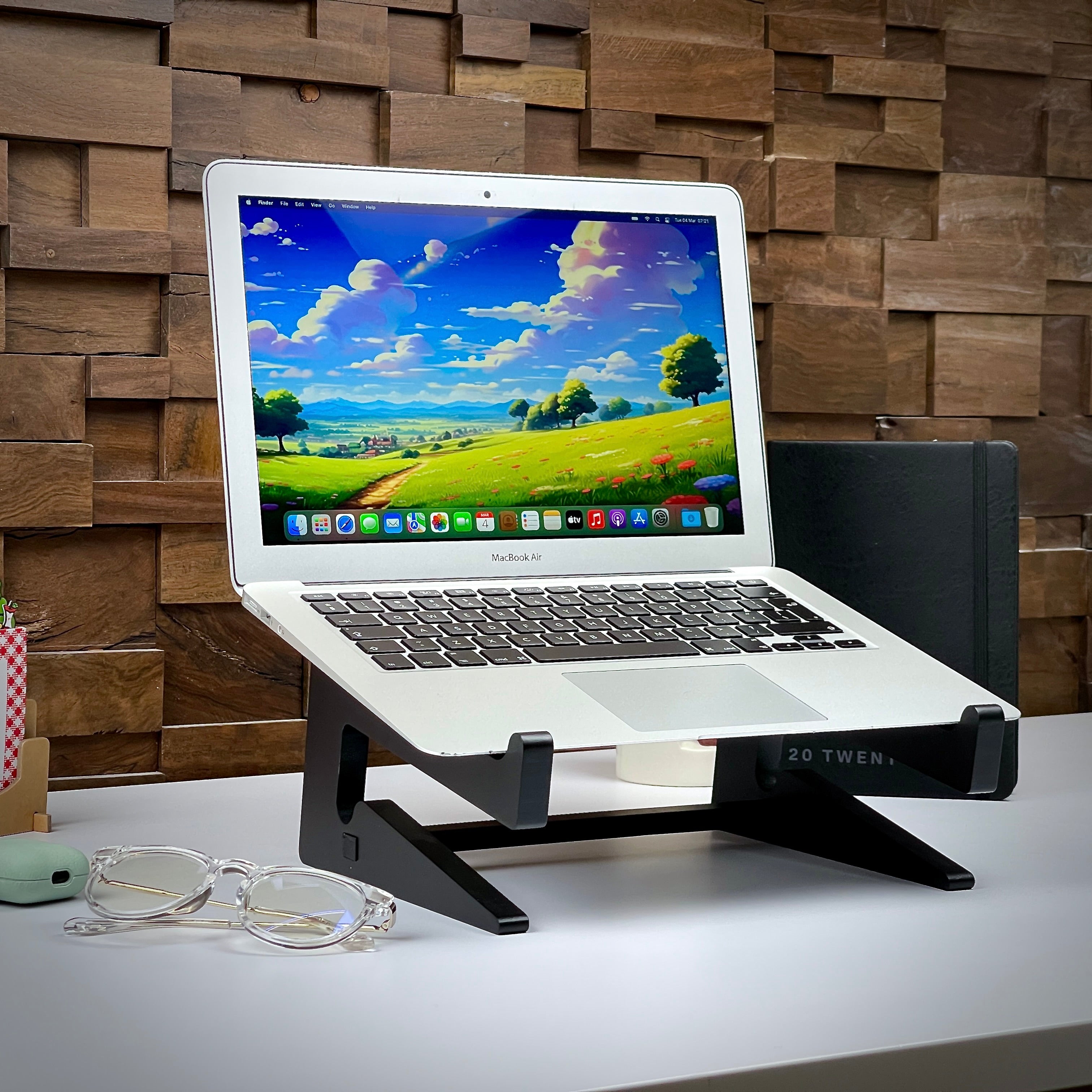 Apple MacBook Air 13-inch 1.8GHz Dual-Core i5 (8GB RAM, 128GB SSD, Silver) - Pre Owned / 3 Month Warranty - Mac Shack