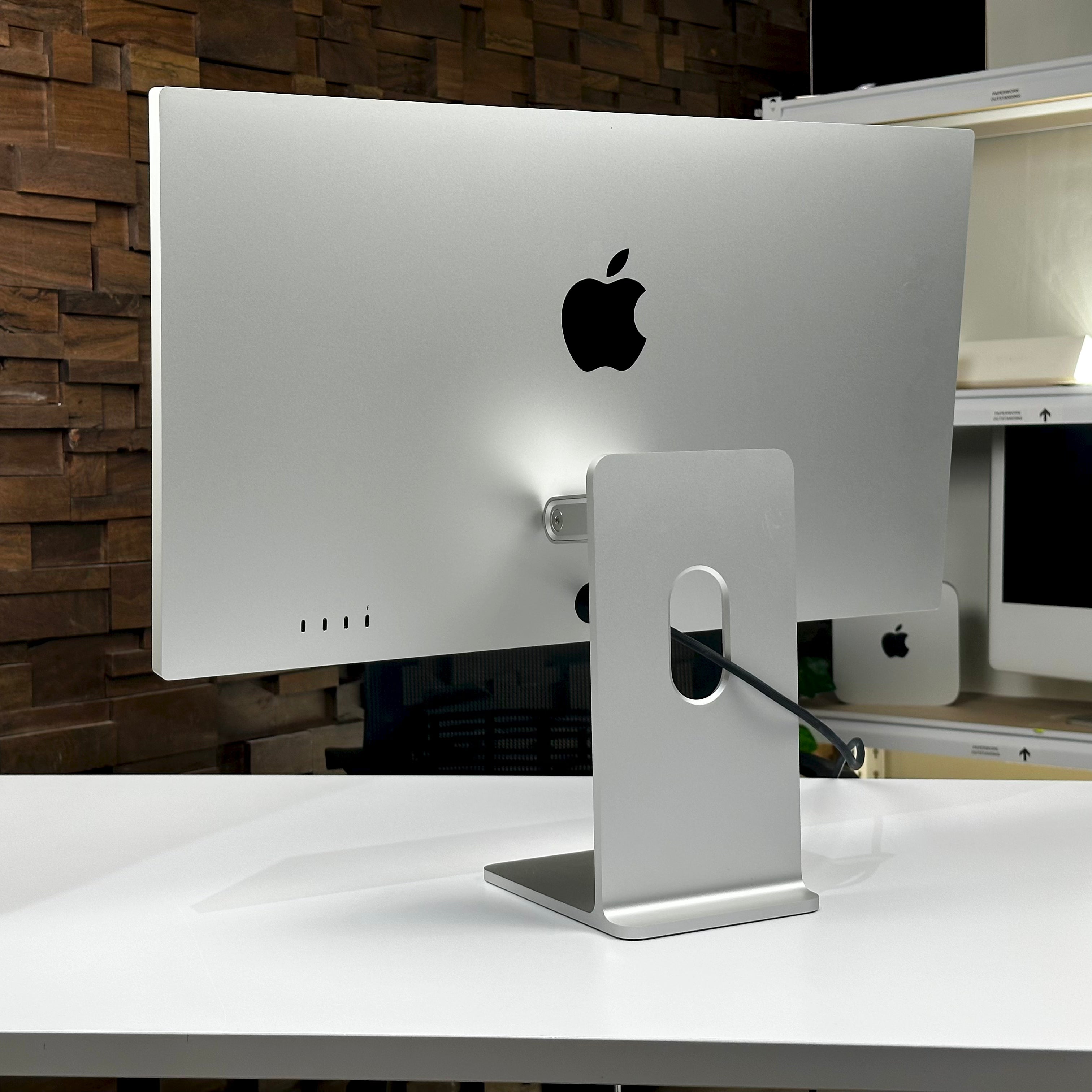 Apple Studio Display 27-inch Nano-Texture Glass Tilt & Height Adjustable Stand - Pre-Owned - Mac Shack
