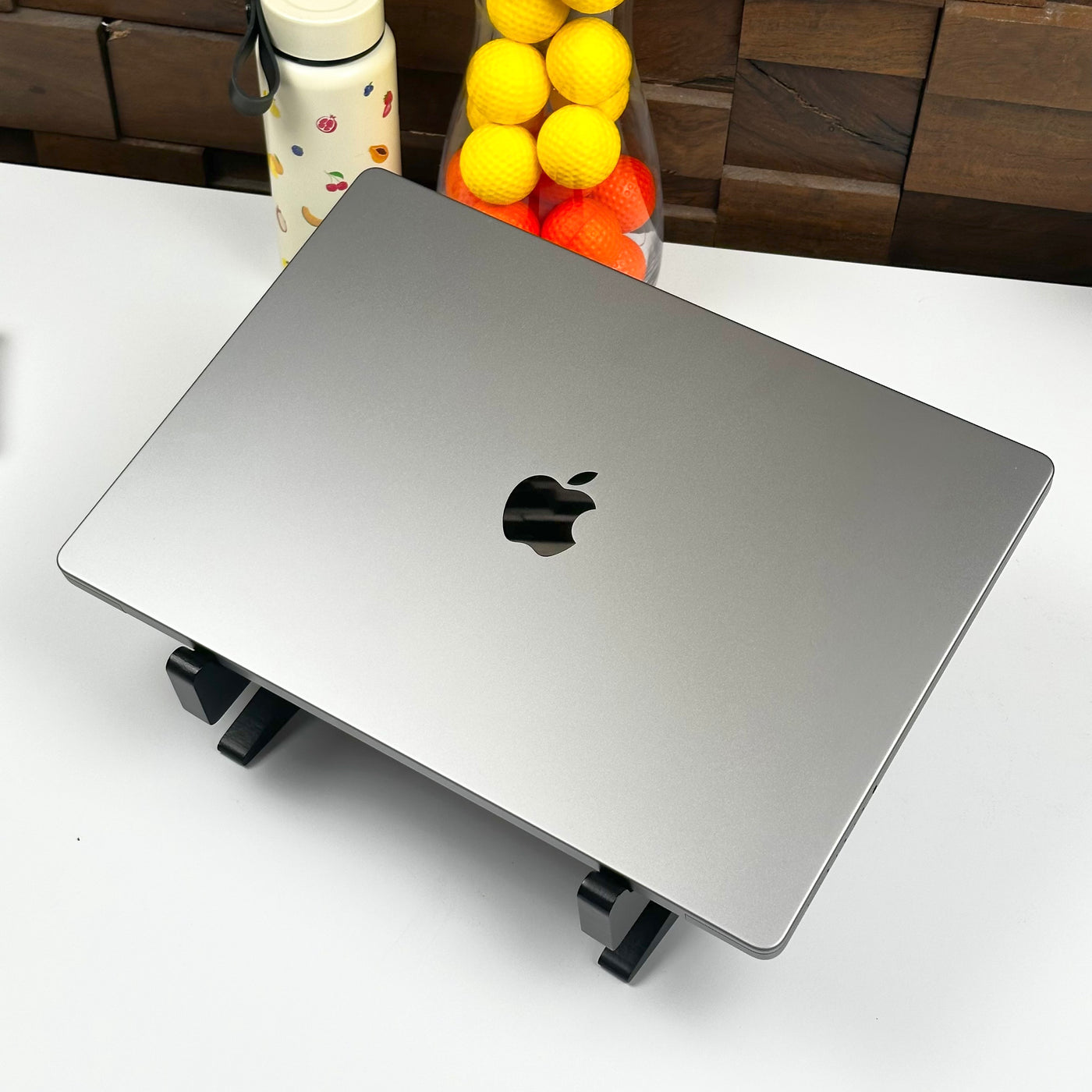 Custom Build 2021 Apple MacBook Pro 16-inch M1 Pro 10-Core CPU, 16-Core GPU (32GB Unified RAM, 512GB SSD, Space Gray) - Pre Owned / 3 Month Warranty