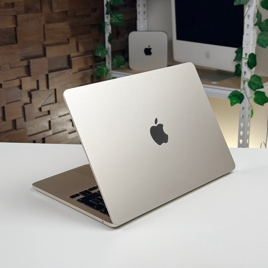 Pre-owned MacBook Air 13-inch M2 Starlight rear lid with Apple logo - MacShack