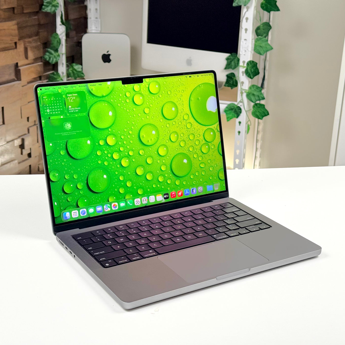 MacBook Pro 14" M1 Pro 16GB 512GB Space Gray (2021) - Pre-Owned