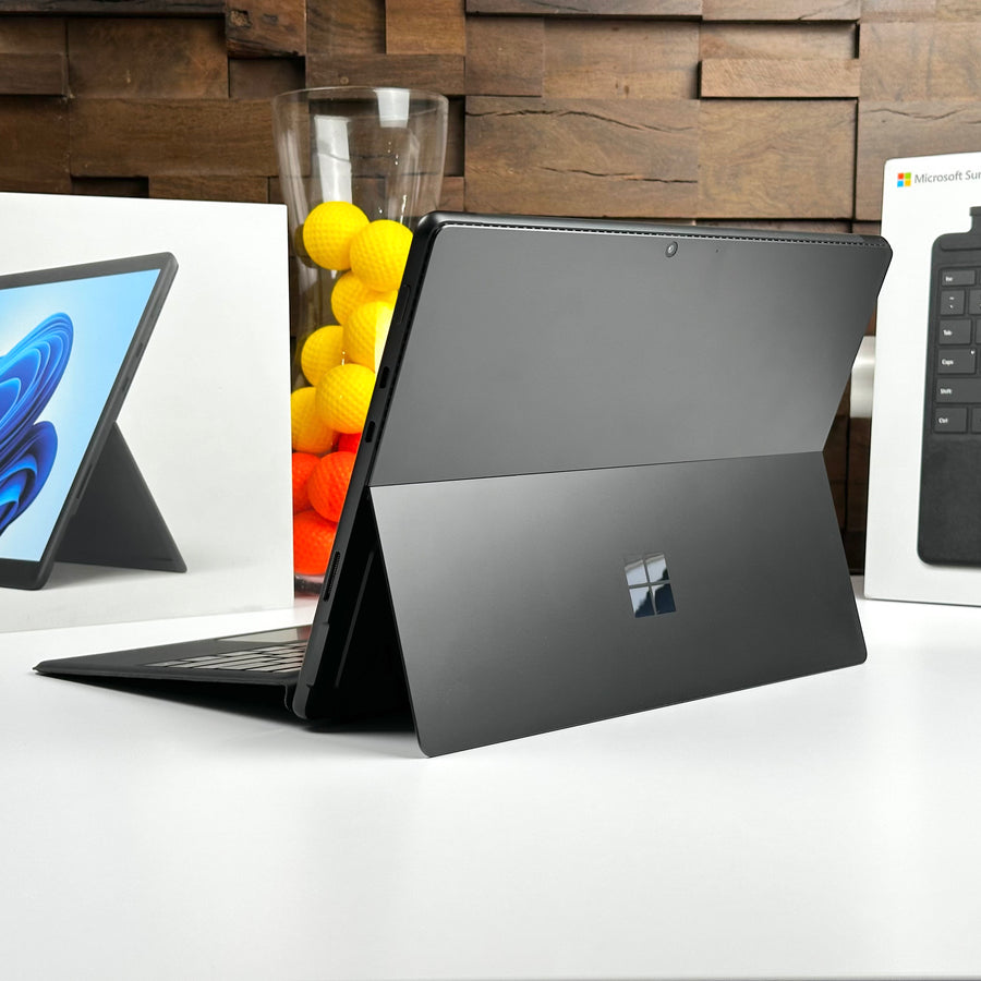 Combo Deal Microsoft Surface Pro 8 13-inch 2-in-1 Quad-Core i5-1135G7 (8GB RAM, 256GB SSD, Graphite)+ Microsoft Surface Pro Keyboard - Pre Owned / 3 Month Warranty - Mac Shack