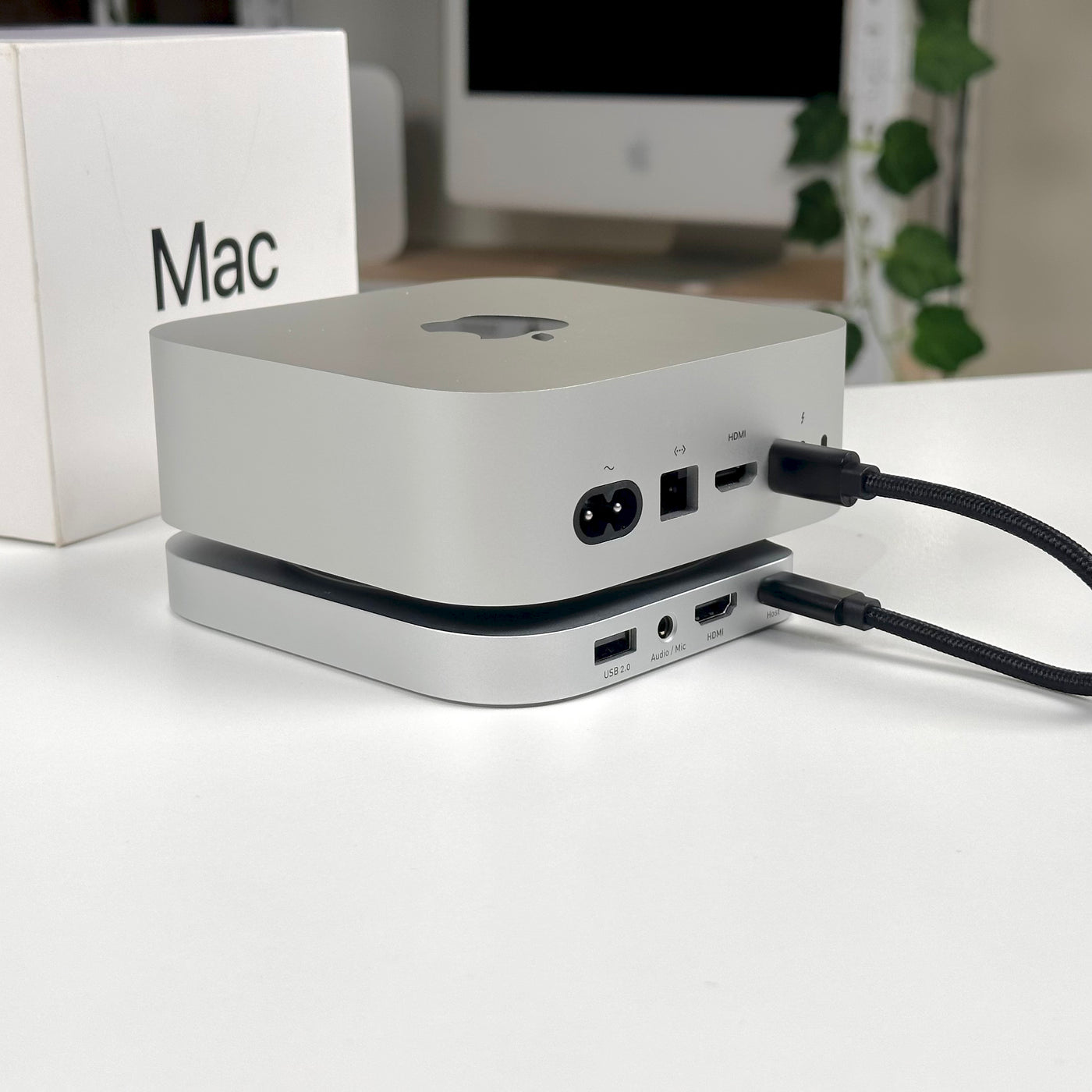 Macally Dock and Stand with M.2 NVMe Enclosure for Mac mini M4, view 6