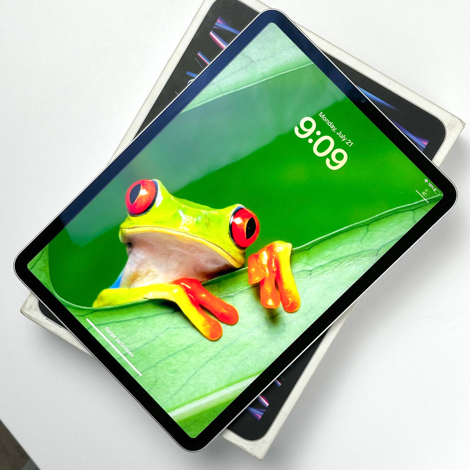2022 11-inch Apple iPad Pro 4th Gen M2 (128GB, Wifi, Silver) - Pre Owned / 3 Month Warranty