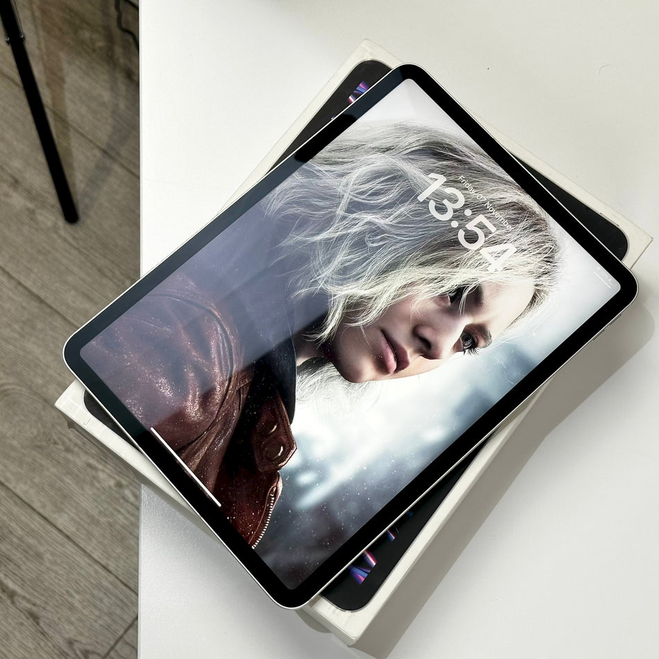 iPad Pro 11" 4th Gen M2 2TB Cellular Silver (2022) - Pre Owned