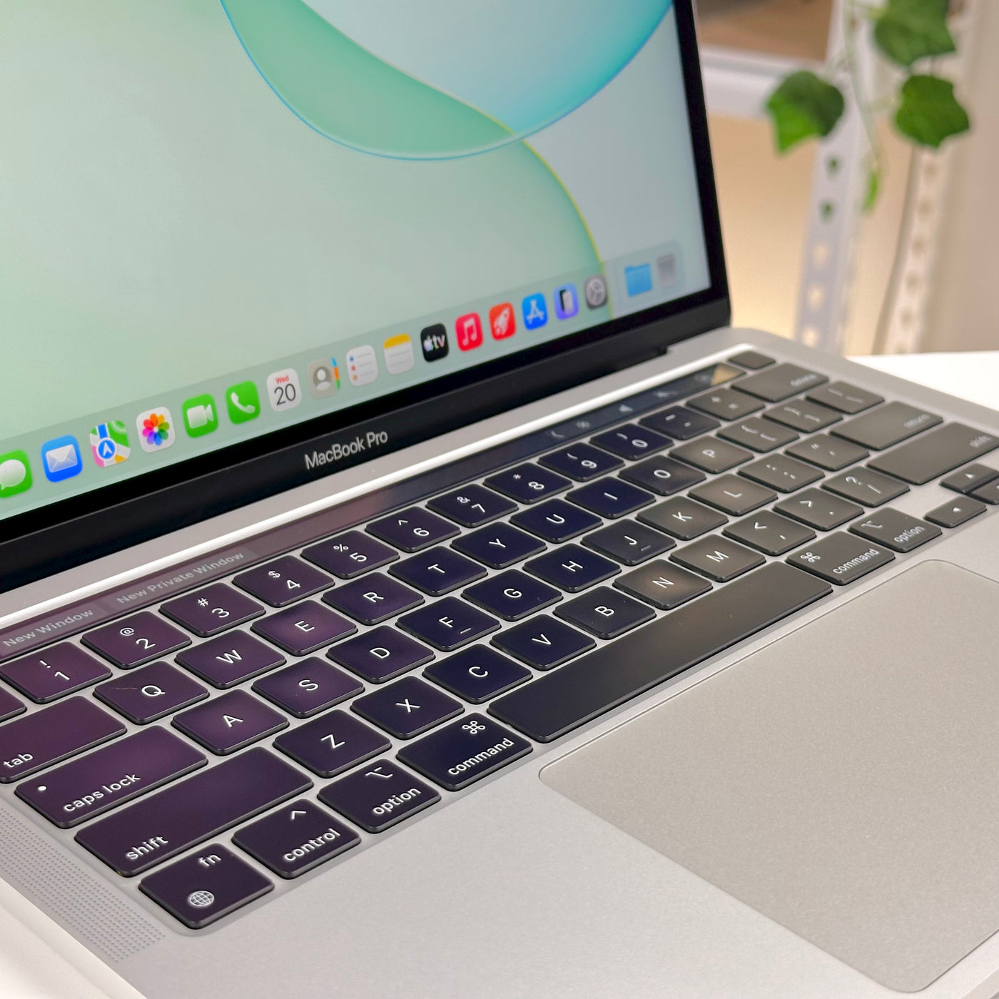MacBook Pro 13-inch M1 16GB 512GB Silver (2020) - Pre-Owned - Mac Shack