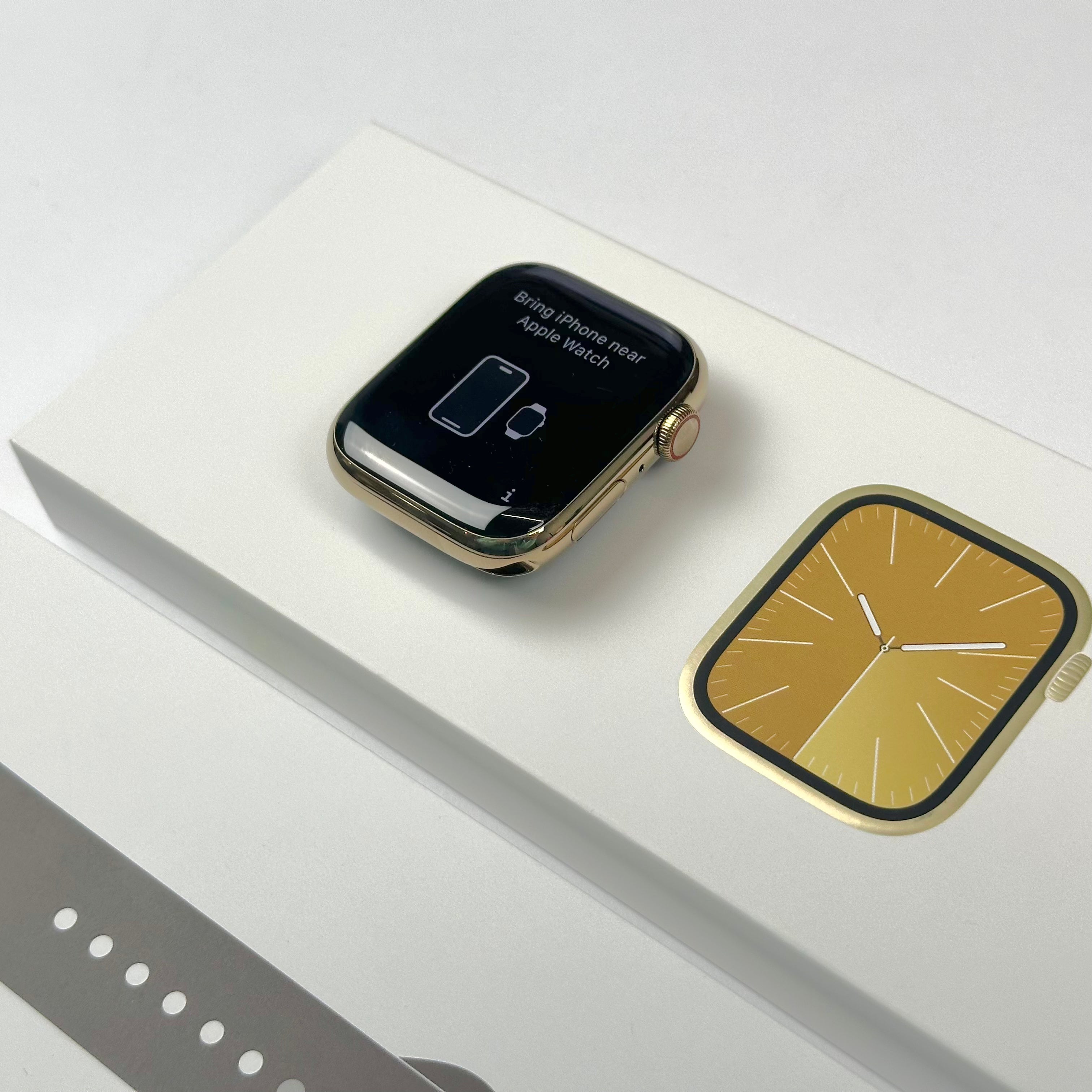 Apple Watch Series 9 (45mm, Gold Stainless Steel with Clay Sports Band, GPS & Cellular) - Pre Owned / 3 Month Warranty - Mac Shack