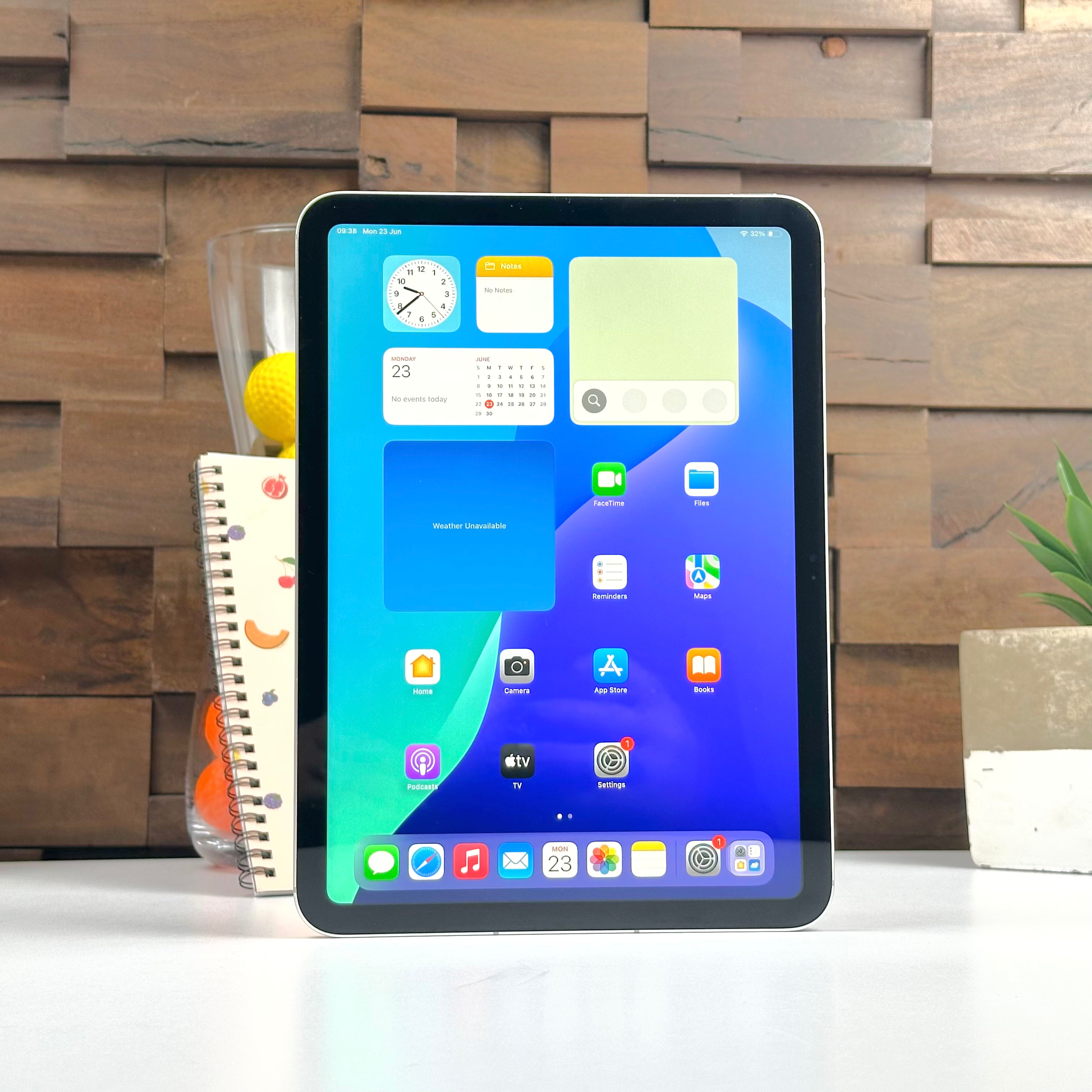 Apple iPad 10th Gen (256GB, Wifi & Cellular, Silver) - Pre Owned / Apple Limited Warranty - Mac Shack