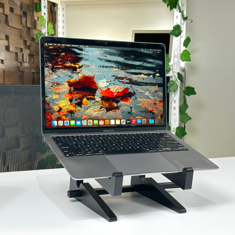 MacBook Air 13" M1 16GB 256GB Space Gray (2020) - Pre-Owned