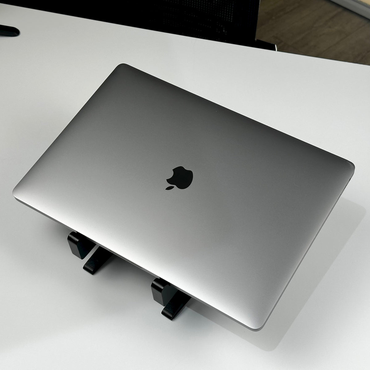 Order MacBook Pro 16 Order MacBook Pro 16