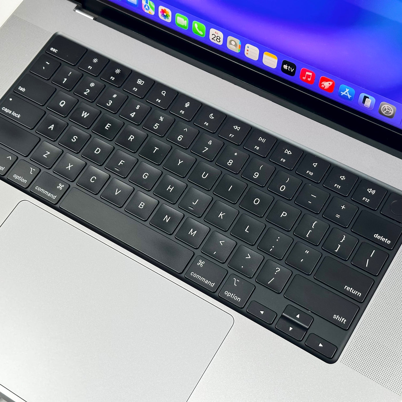 MacBook Pro 16-inch M2 Pro 16GB 1TB SSD Space Gray (2023) - Pre-Owned - Mac Shack