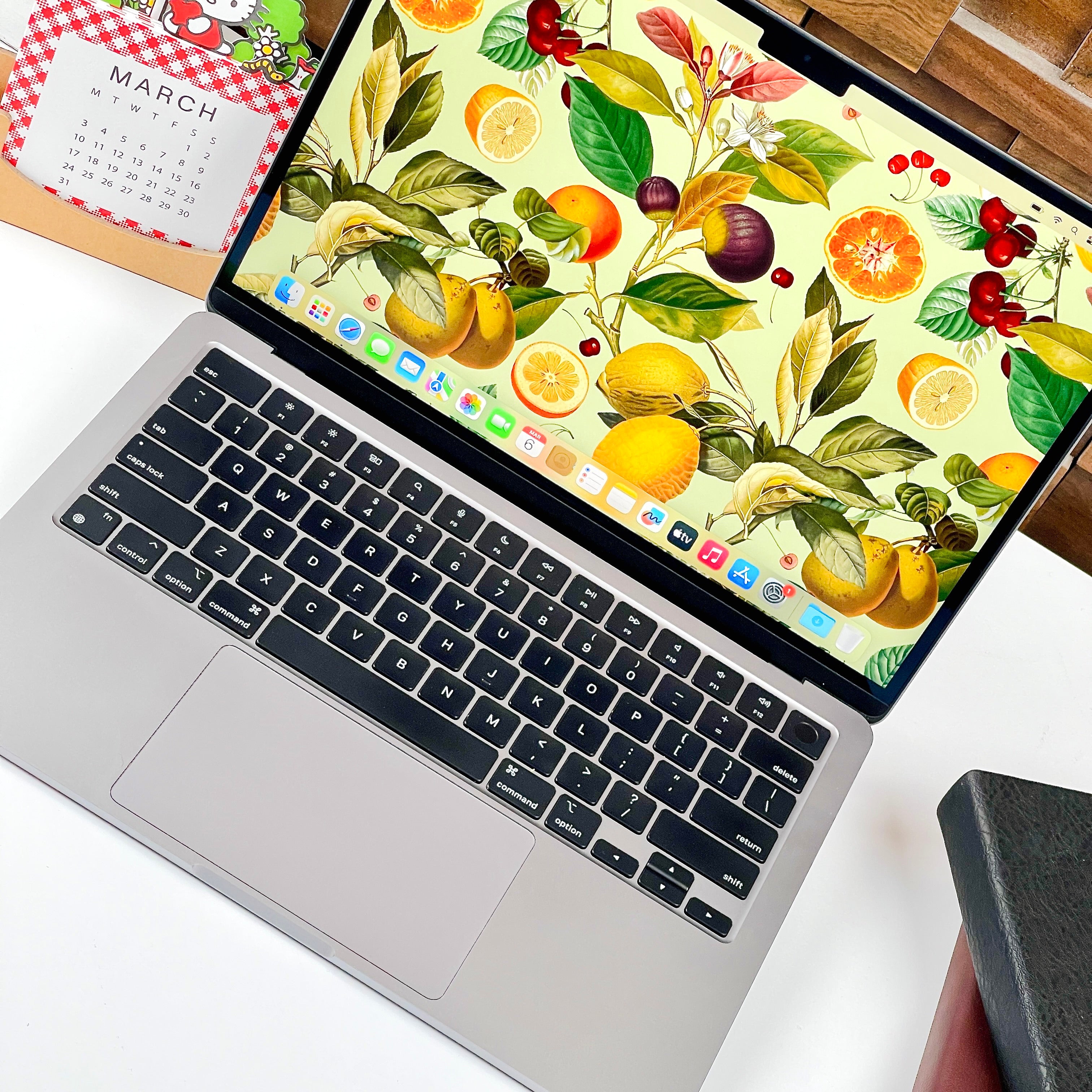 Custom Build 2022 Apple MacBook Air 13-Inch M2 8-Core CPU, 10-Core GPU (16GB Unified RAM, 256GB SSD, Space Gray) - Pre Owned / 3 Month Warranty - Mac Shack