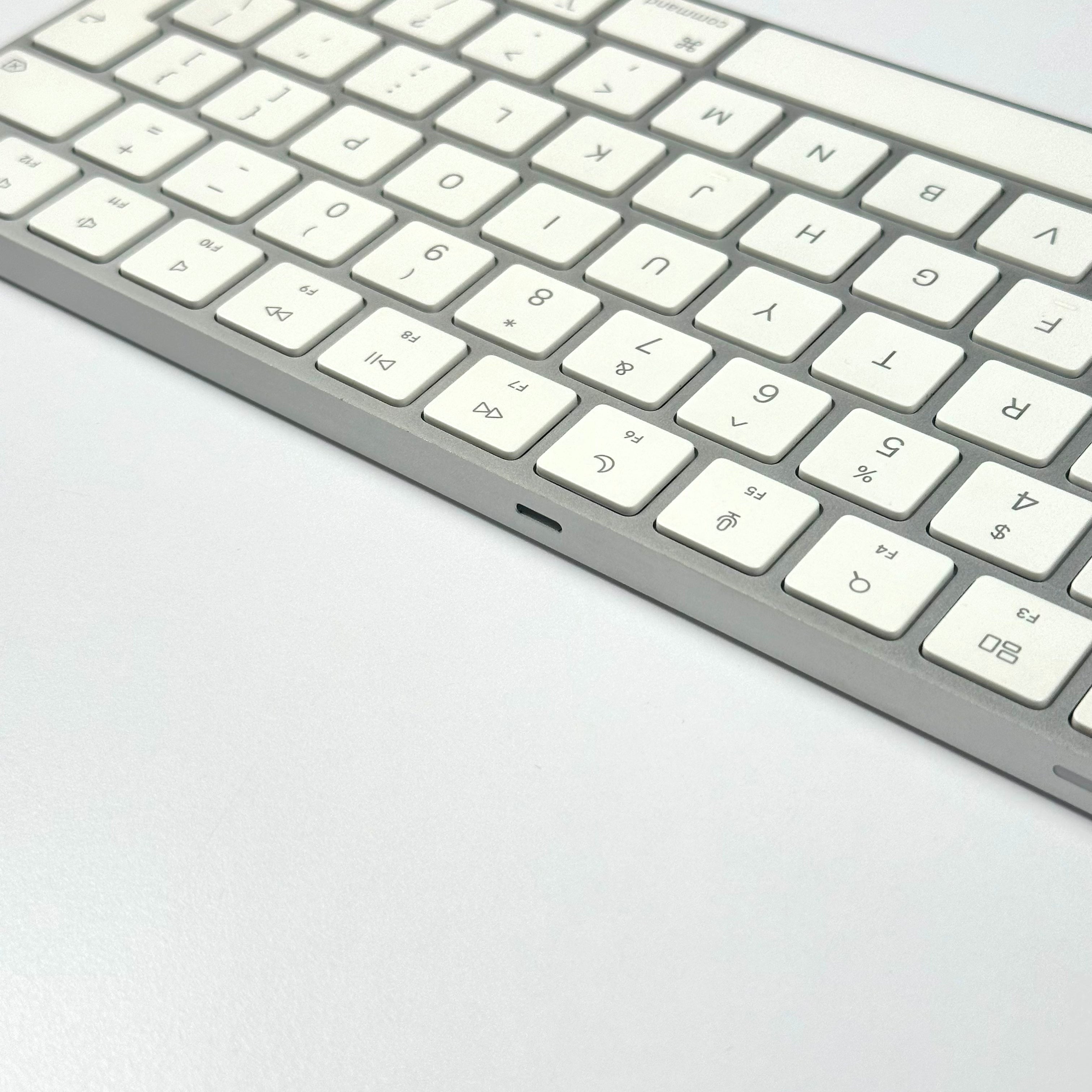 Apple Magic Keyboard with Touch ID (Silver) - Pre Owned / 3 Month Warranty - Mac Shack