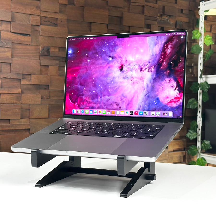 MacBook Pro 16-inch M1 Pro 16GB Space Gray (2021) - Pre-Owned - Mac Shack