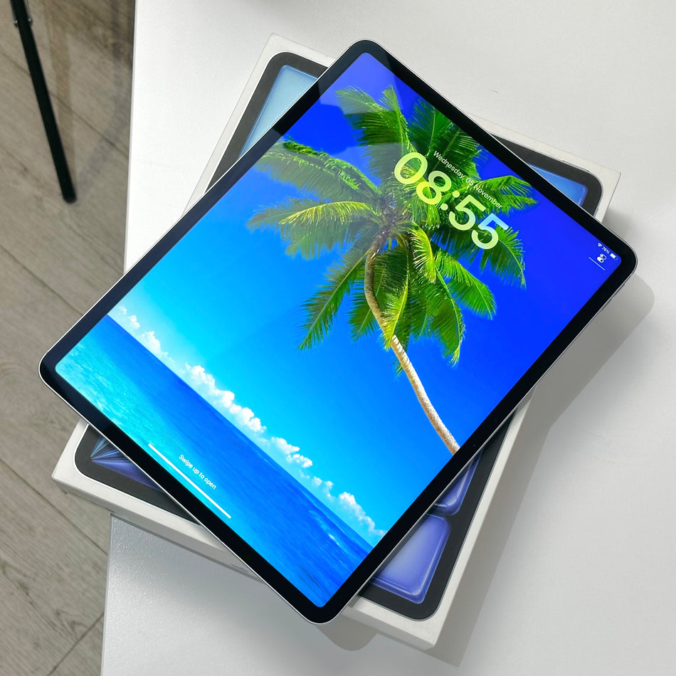 iPad Air 13" M2 1TB Cellular Blue (2024) + Smart Folio Keyboard - Demo