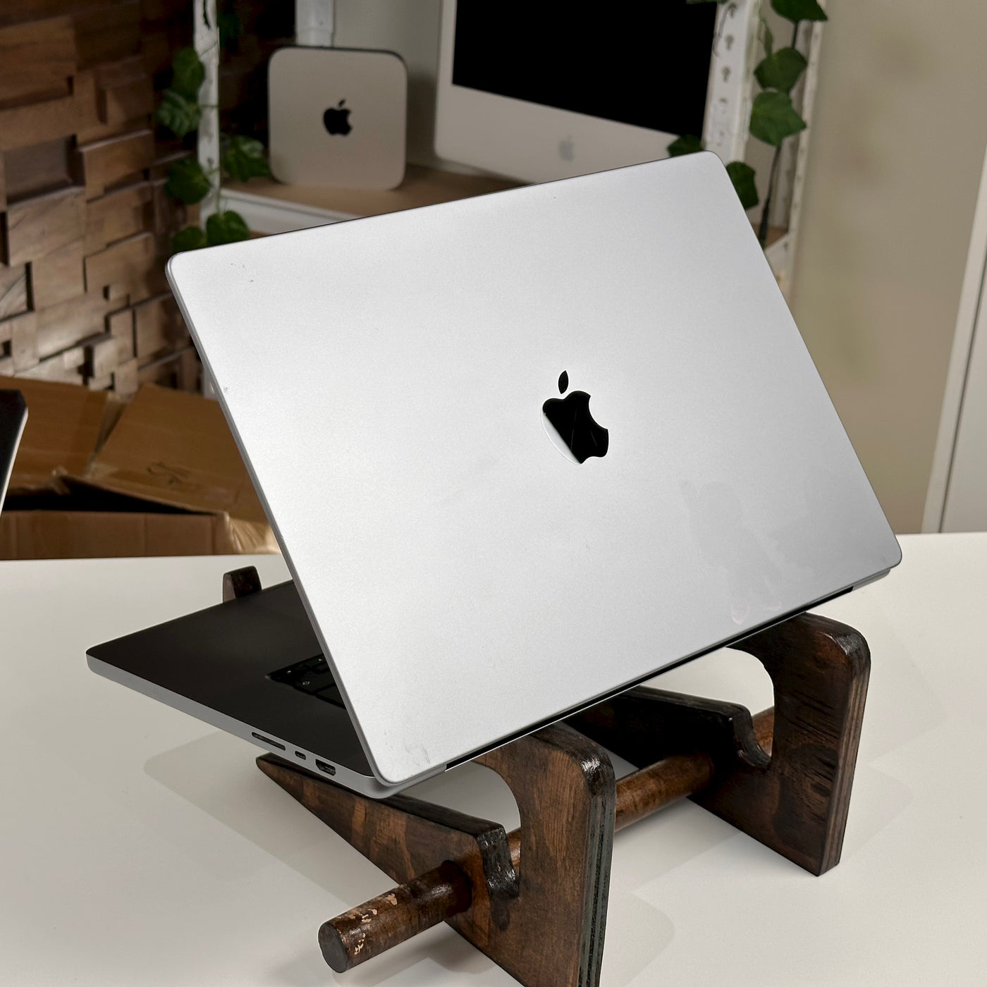 MacBook Pro 16-inch M1 Pro 32GB 512GB Space Gray (2021) - Pre-Owned