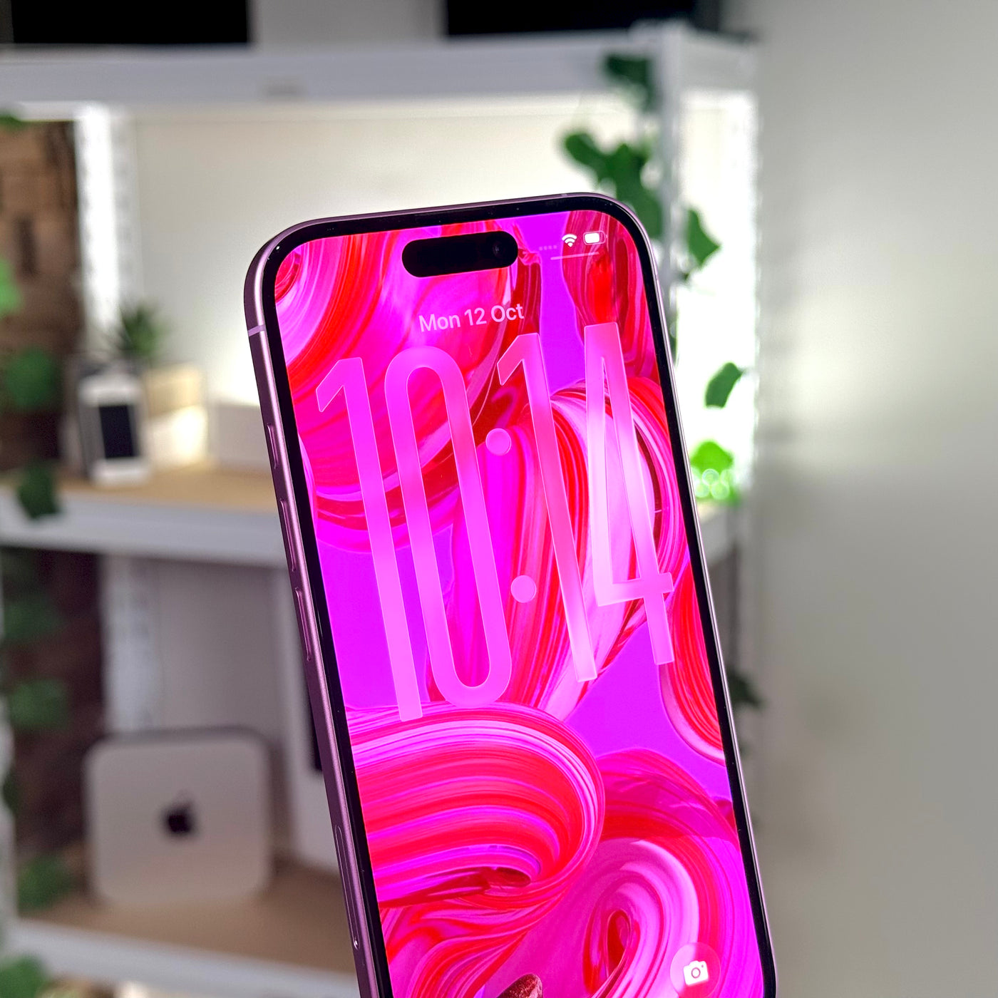 Pre-owned iPhone 16 Pink, front angle view of the display - Mac Shack