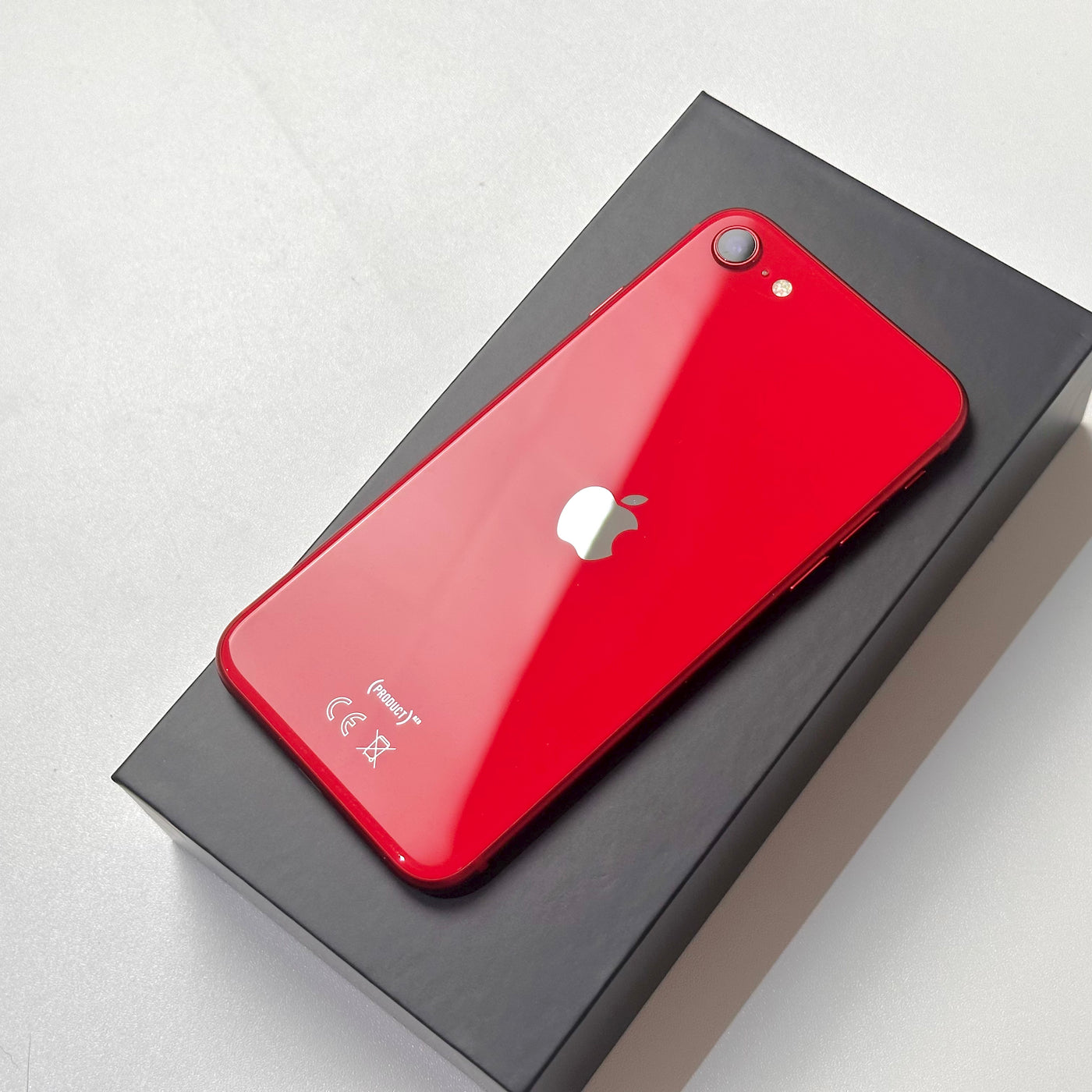 iPhone SE 2nd Generation 128GB Red (2020) - Pre-Owned - Mac Shack