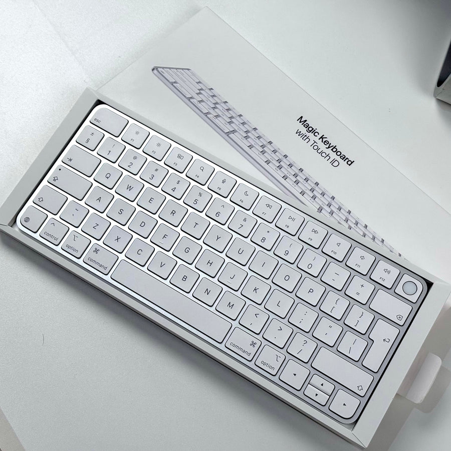 Apple Magic Keyboard with Touch ID Lightning (Silver) - Pre-Owned - Mac Shack