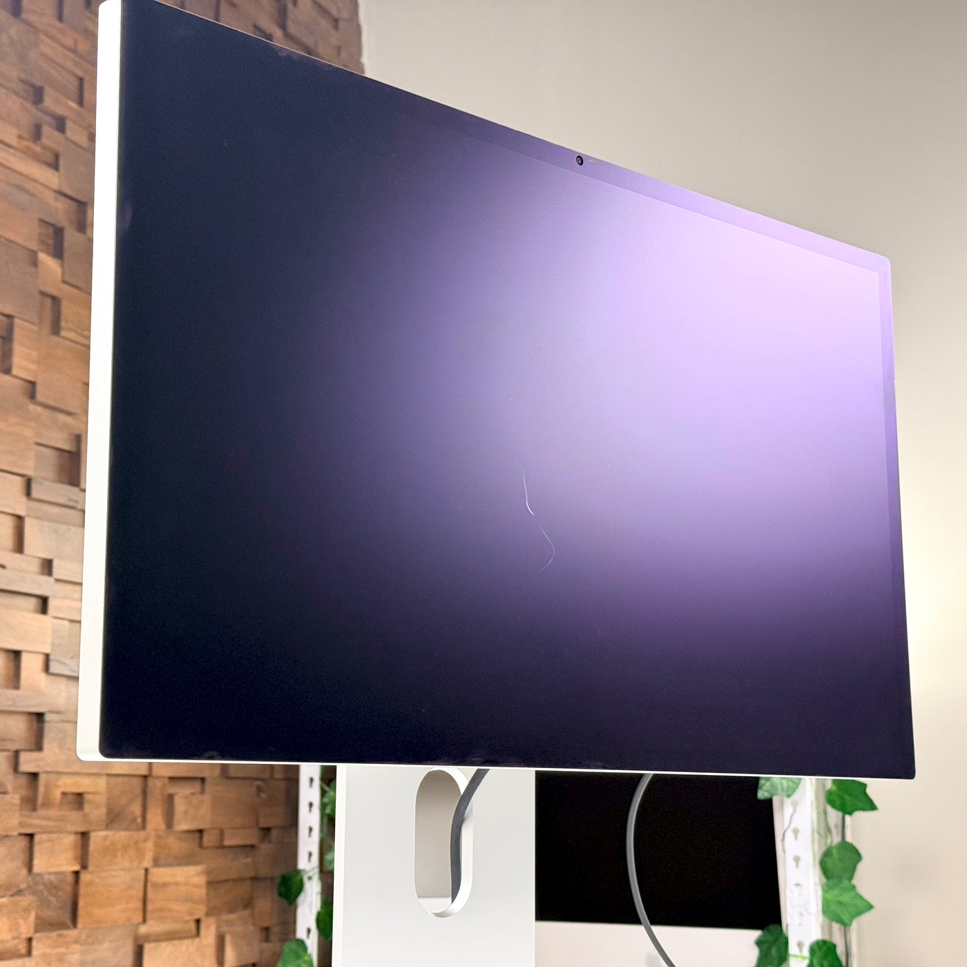 Apple Studio Display 27" Nano-Texture Glass Tilt & Height Adjustable Stand - Pre-Owned
