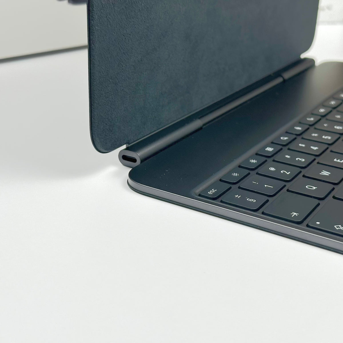 Apple Magic Keyboard for iPad Pro 13-Inch M4 (International English, Black) - Pre Owned / 3 Month Warranty - Mac Shack