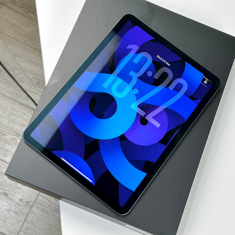 iPad Air 10" 5th Gen M1 64GB Wifi Space Gray (2022)- Pre Owned