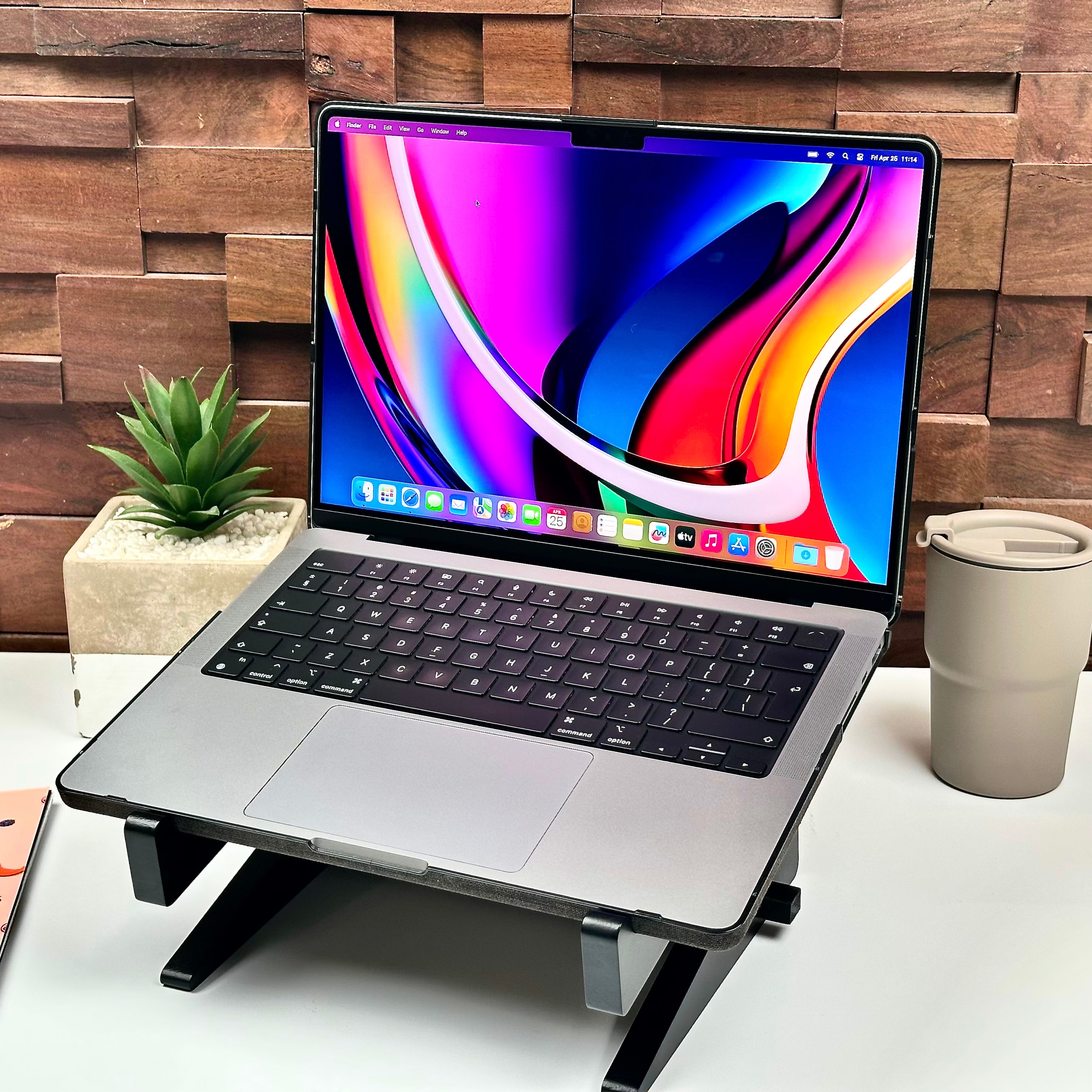 2021 Apple MacBook Pro 14-Inch M1 Pro 8-Core CPU, 14-Core GPU (16GB Unified RAM, 512GB SSD, Space Gray) - Pre Owned / 3 Month Warranty - Mac Shack