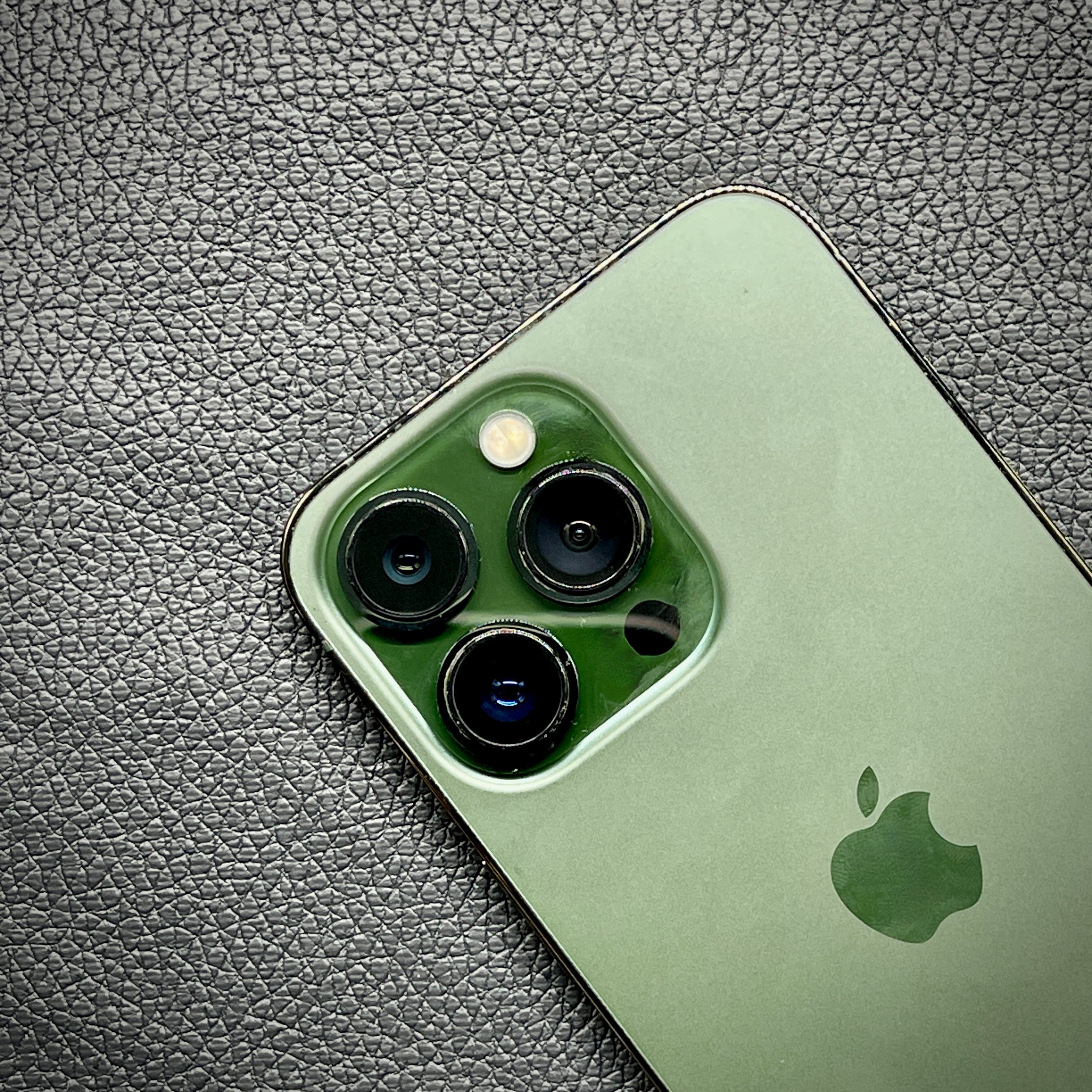 Apple iPhone 13 Pro (256GB, Alpine Green) - Pre Owned / 3 Month Warranty - Mac Shack