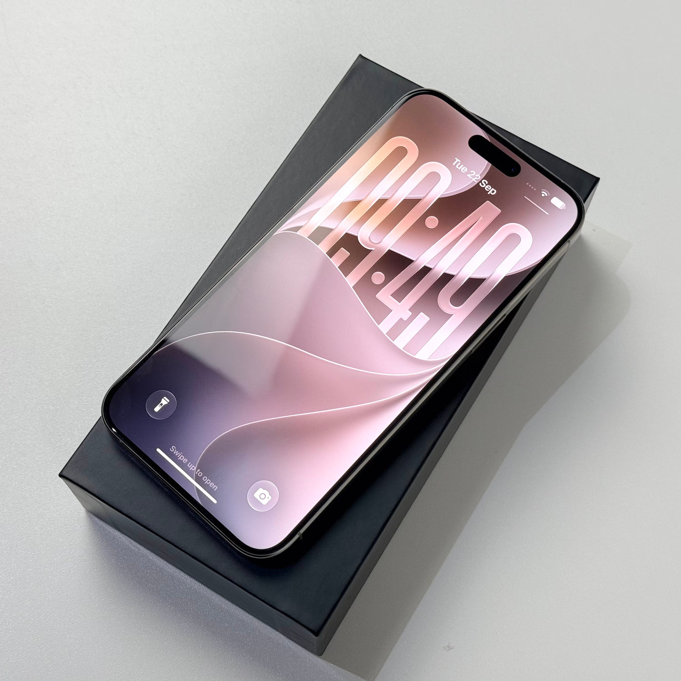 iPhone 15 Pro Max 512GB Natural Titanium (2023) - Pre-Owned