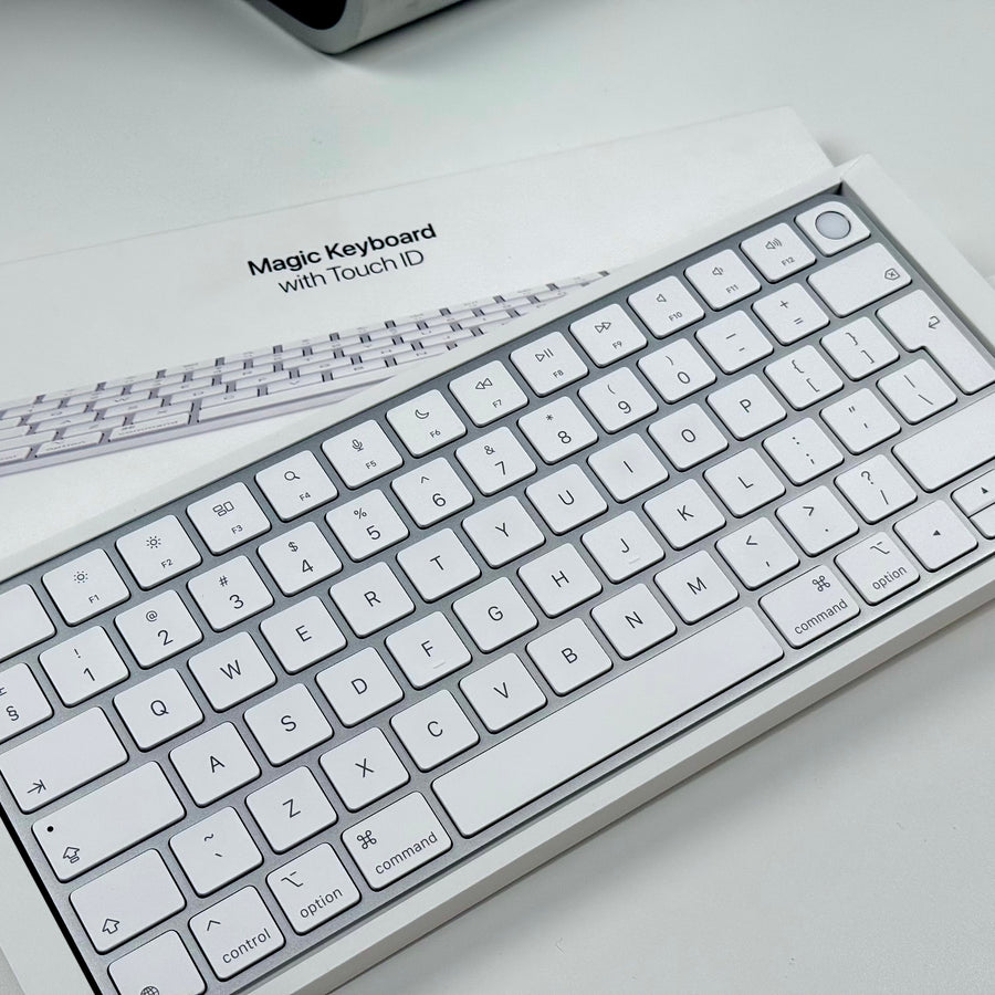 Apple Magic Keyboard with Touch ID Lightning (Silver) - Pre-Owned - Mac Shack
