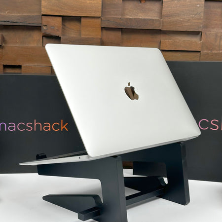 2020 Apple MacBook Air 13-inch 1.1GHz Quad-Core i5 (8GB RAM, 512GB SSD, Silver) - Pre Owned / 3 Month Warranty - Mac Shack