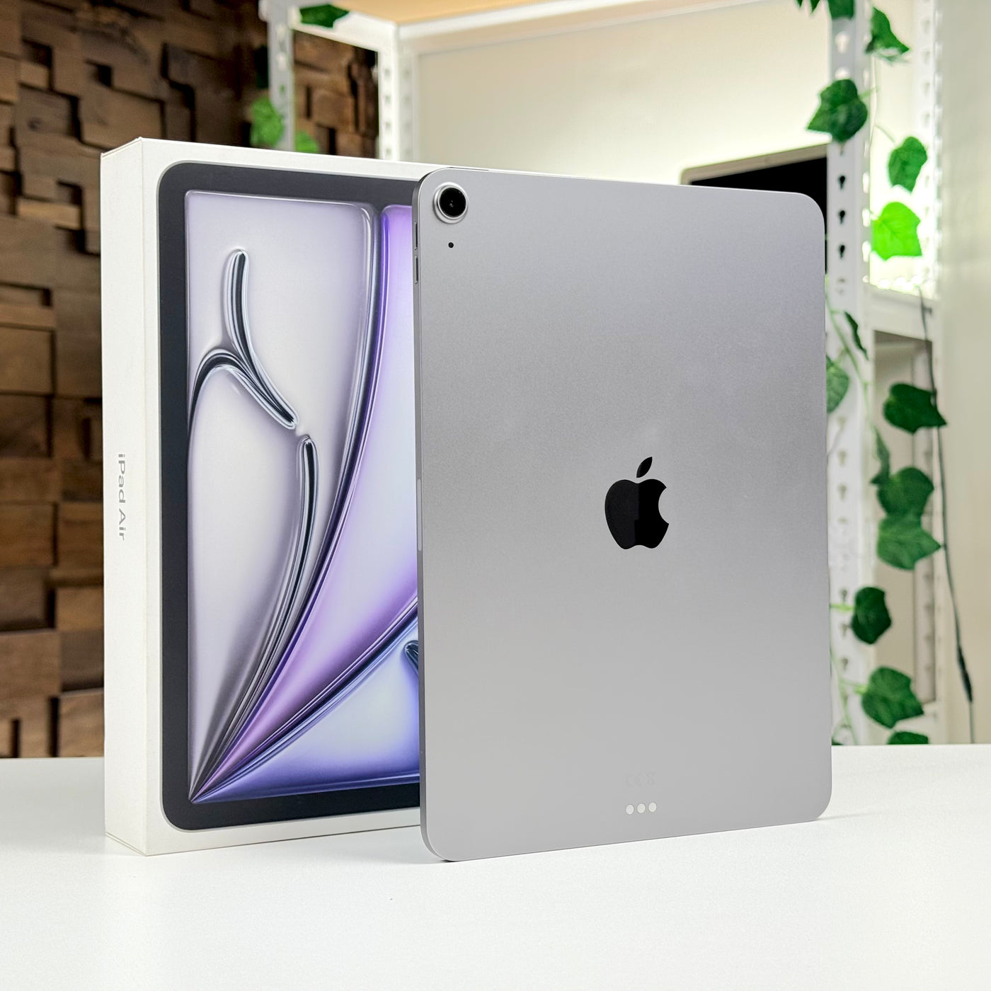 iPad Air 11" M3 128GB Wifi Space Gray (2025) - Pre-Owned