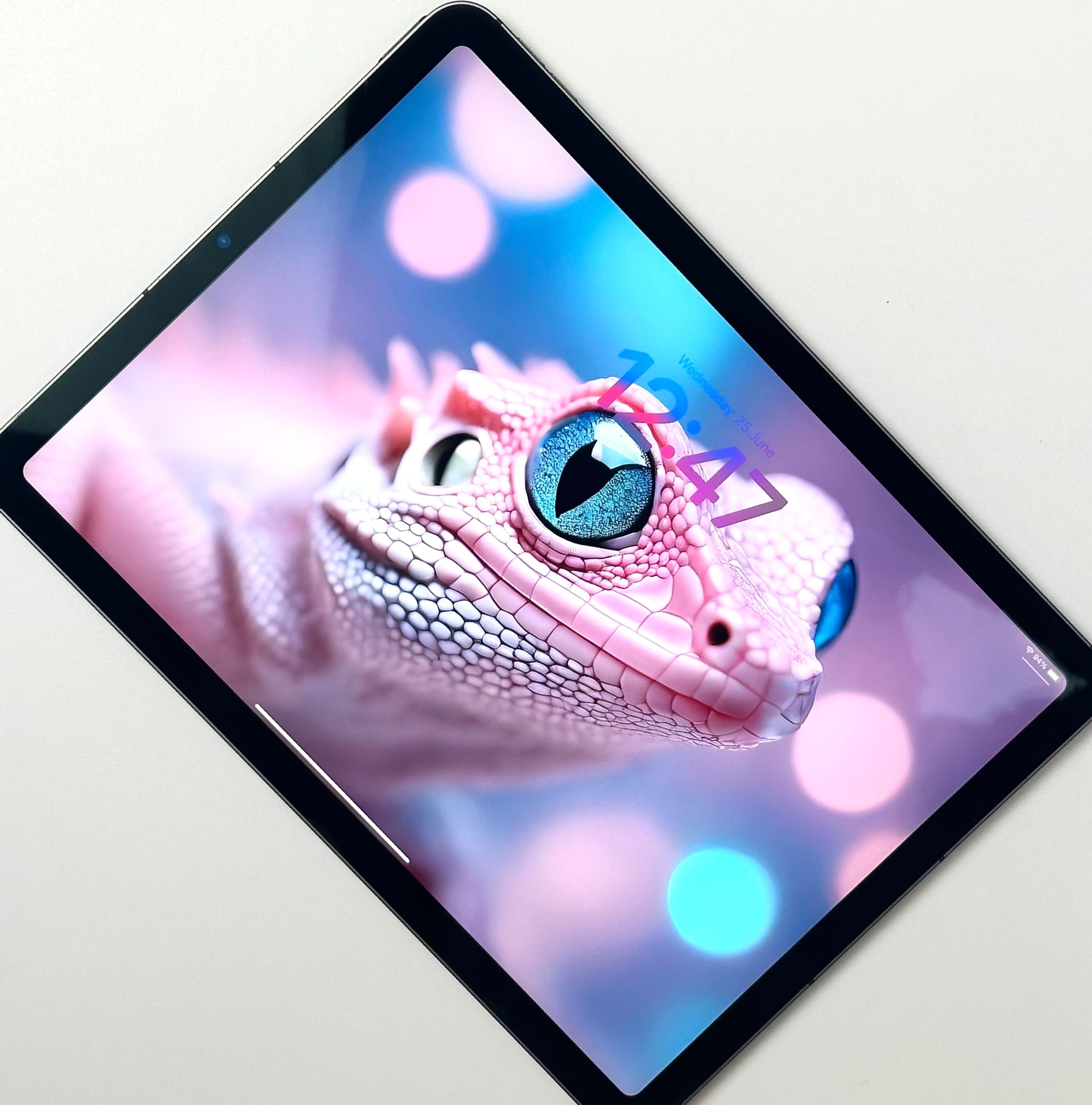 2022 10.9-Inch Apple iPad Air 5th Gen M1 (64GB, Wifi & Cellular, Space Gray) - Pre Owned / 3 Month Warranty - Mac Shack