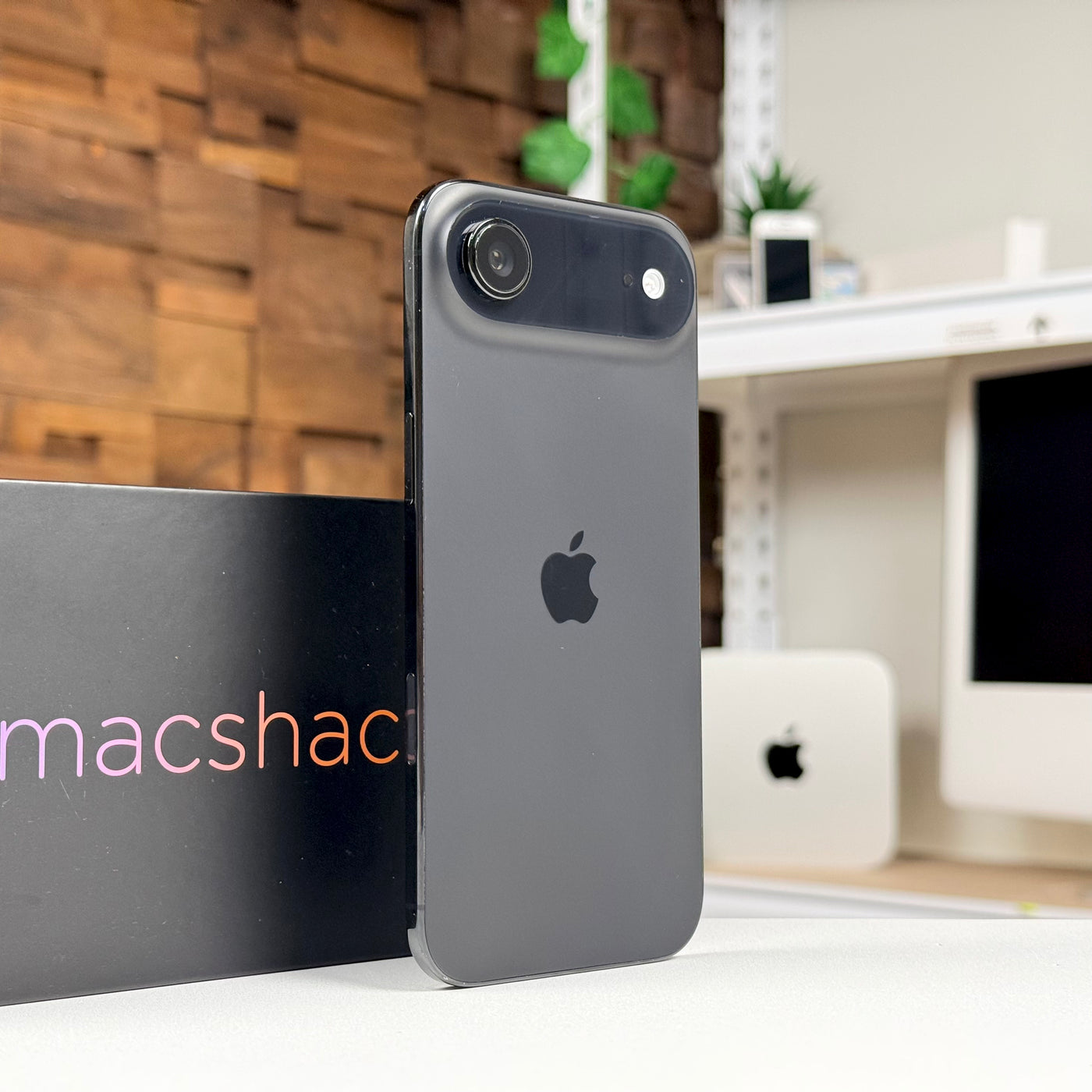 iPhone Air 256GB Space Black eSIM ONLY (2025) - Pre-Owned