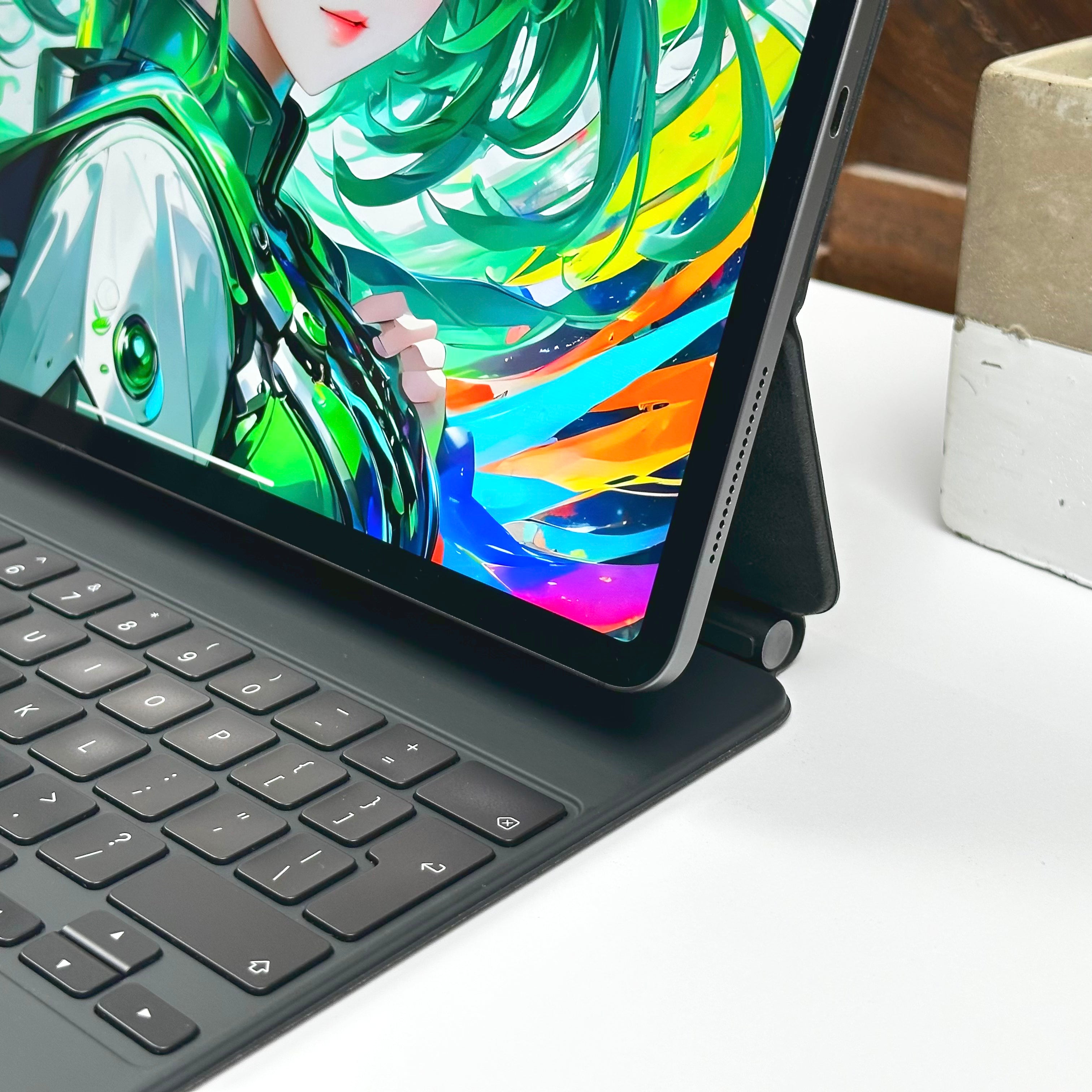 Combo Deal 2020 12.9-inch Apple iPad Pro 4th Gen (1TB, Wifi & Cellular, Space Gray) + Apple Magic Keyboard - Pre Owned / 3 Month Warranty - Mac Shack