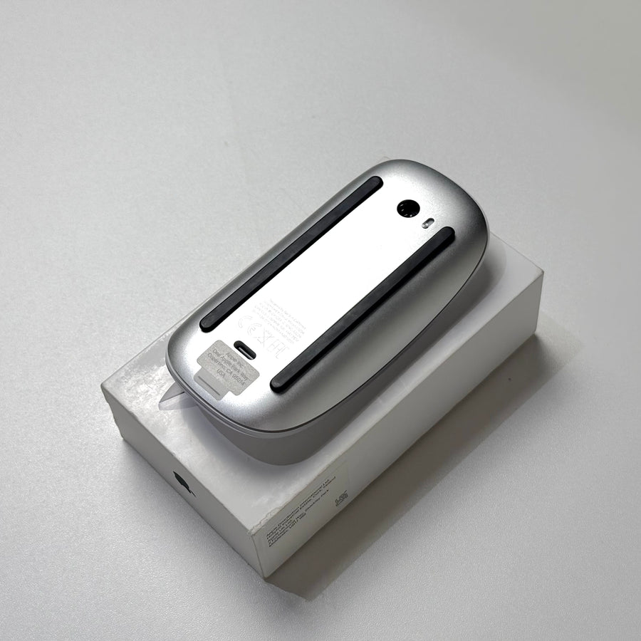 Underside of a pre-owned Apple Magic Mouse (USB-C) White - Mac Shack