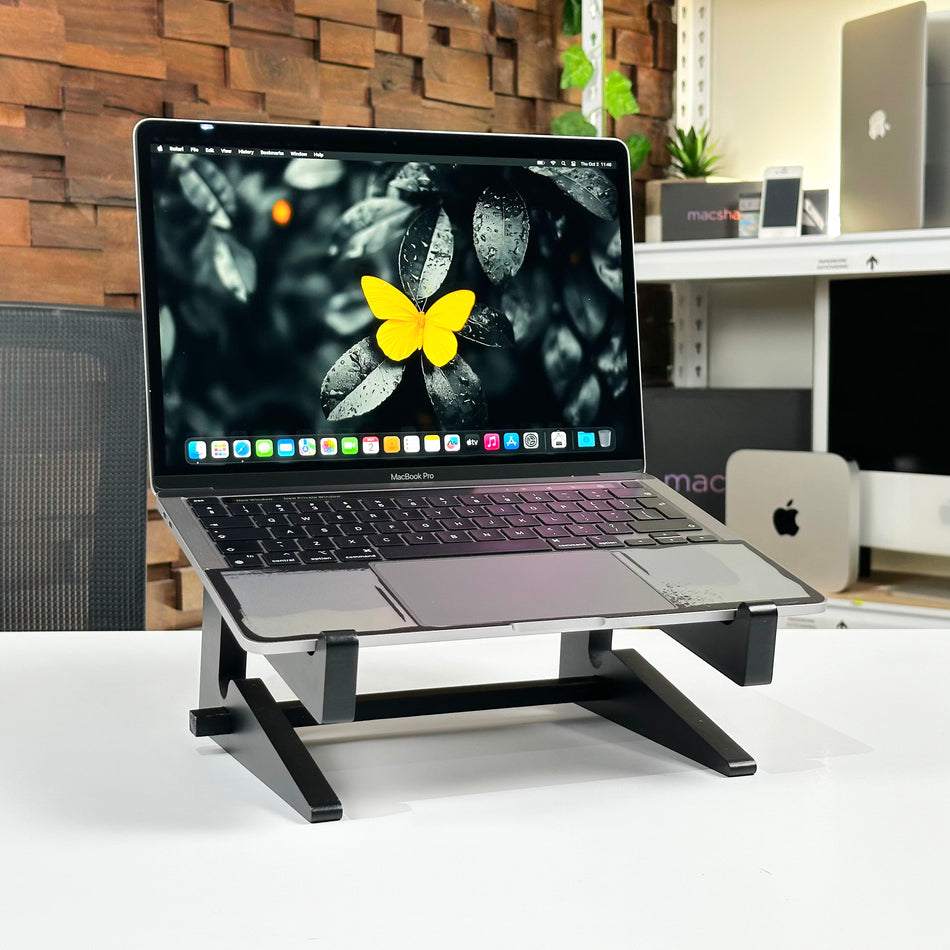 MacBook Pro 13" M1 8GB 512GB Space Gray (2020) - Pre-Owned
